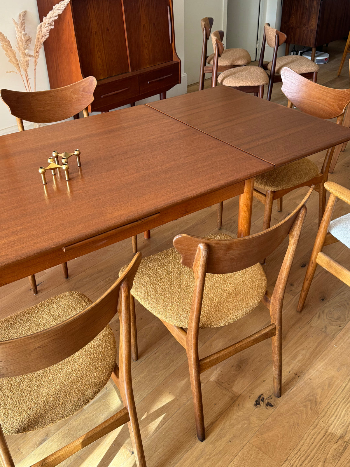 Table scandinave vintage extensible« Ilde » en teck