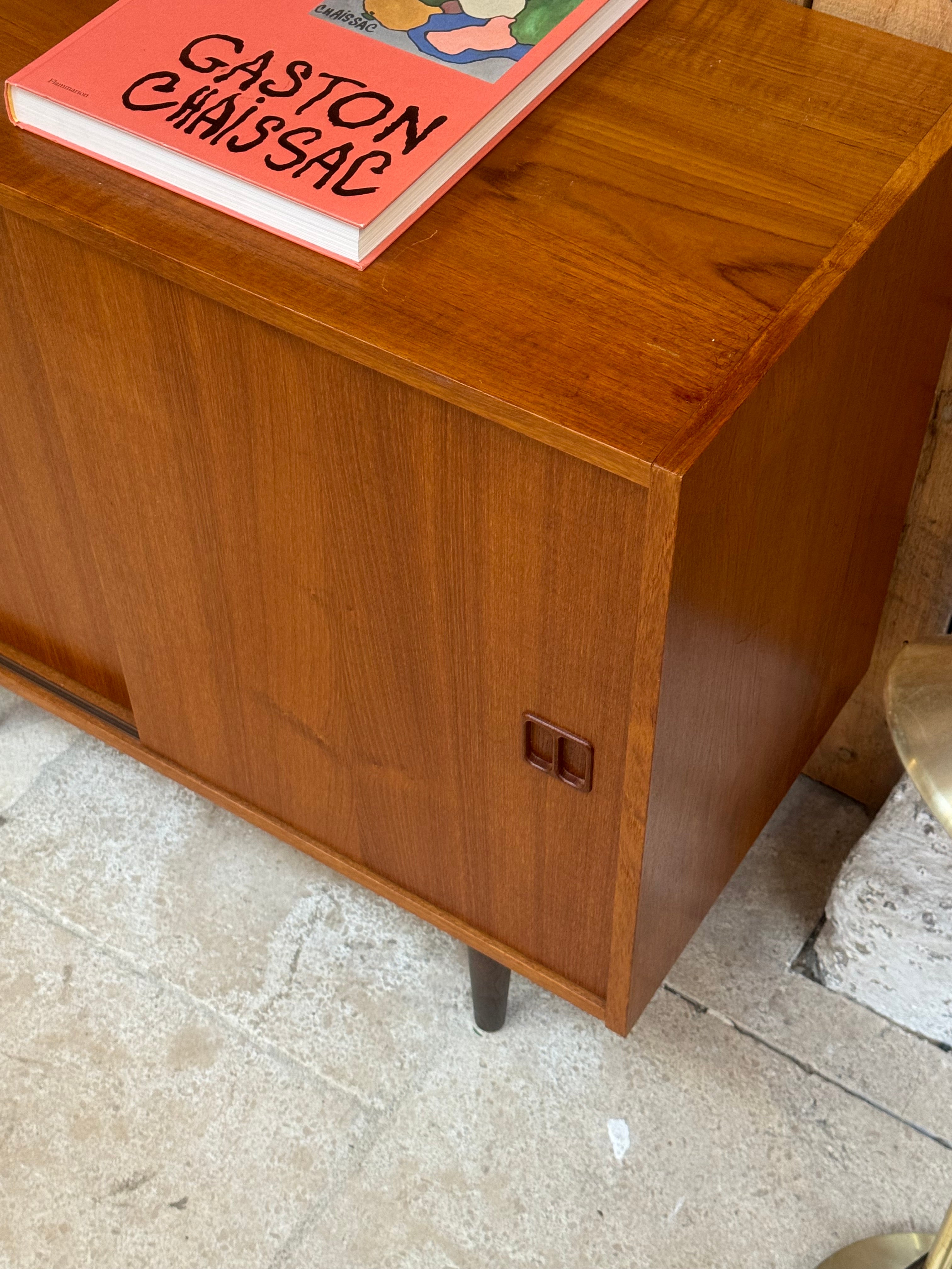 Buffet scandinave vintage en teck « Simon »