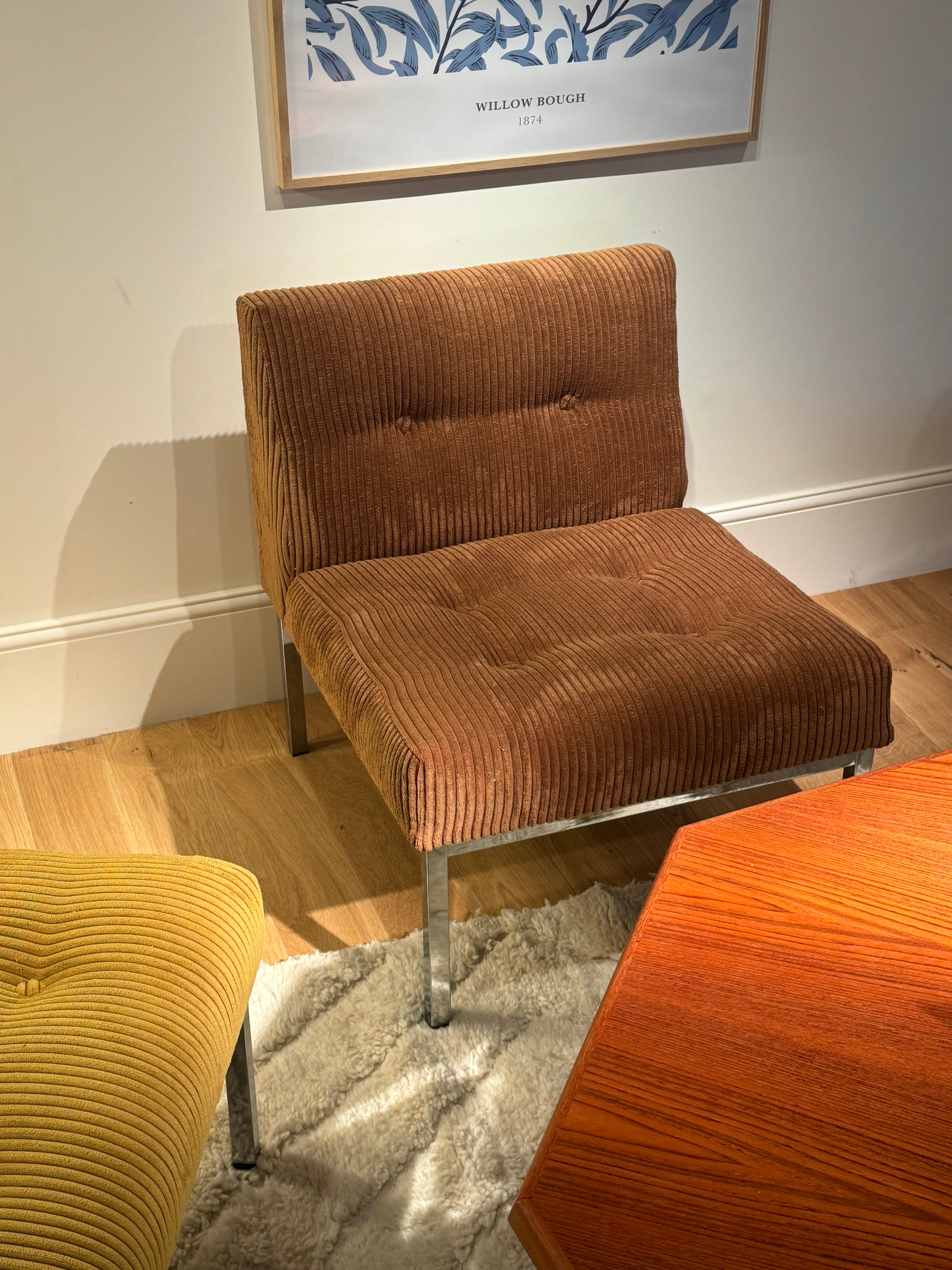 Chauffeuses modernistes vintage
