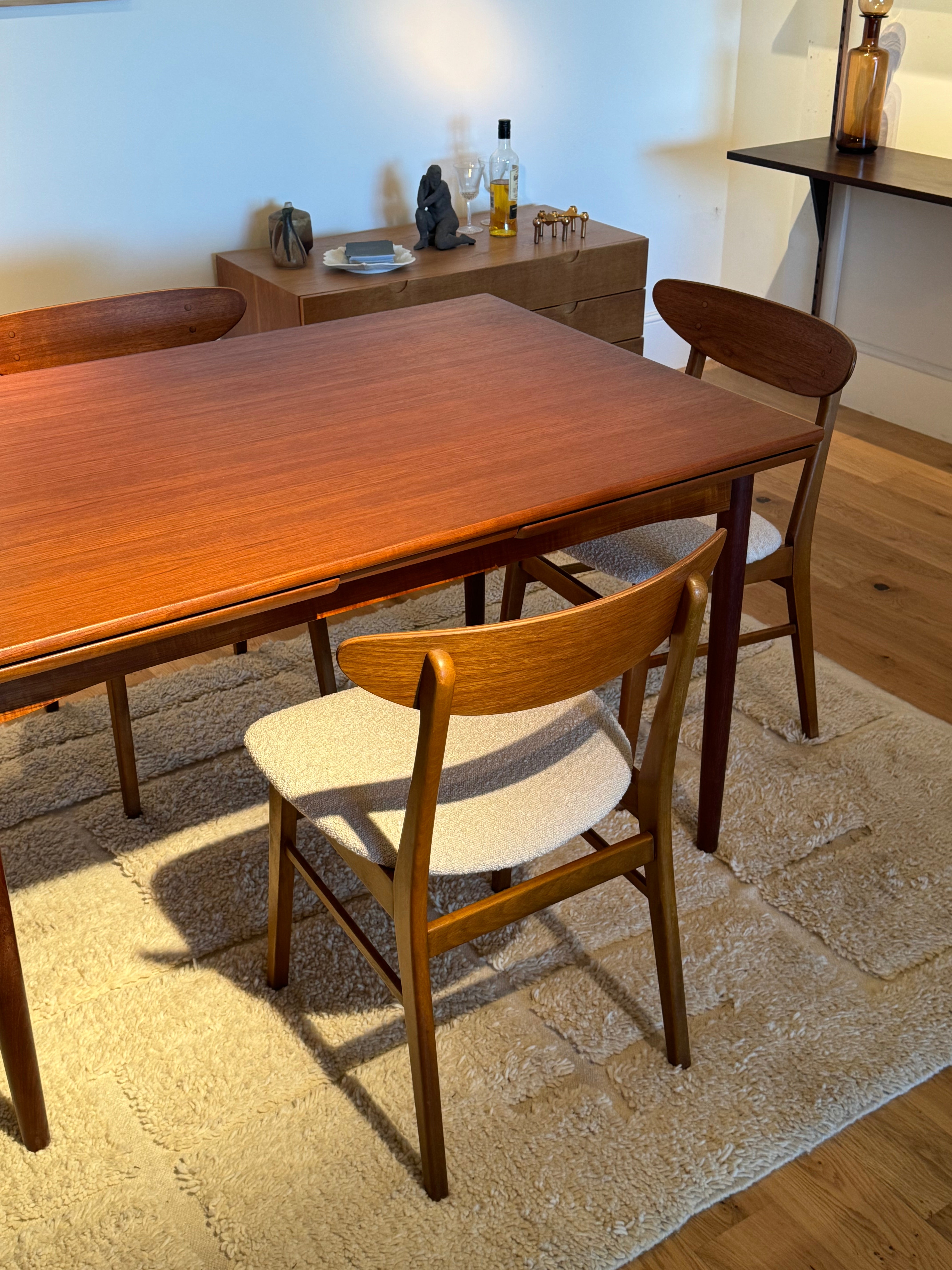 Table scandinave vintage en teck « Marta »