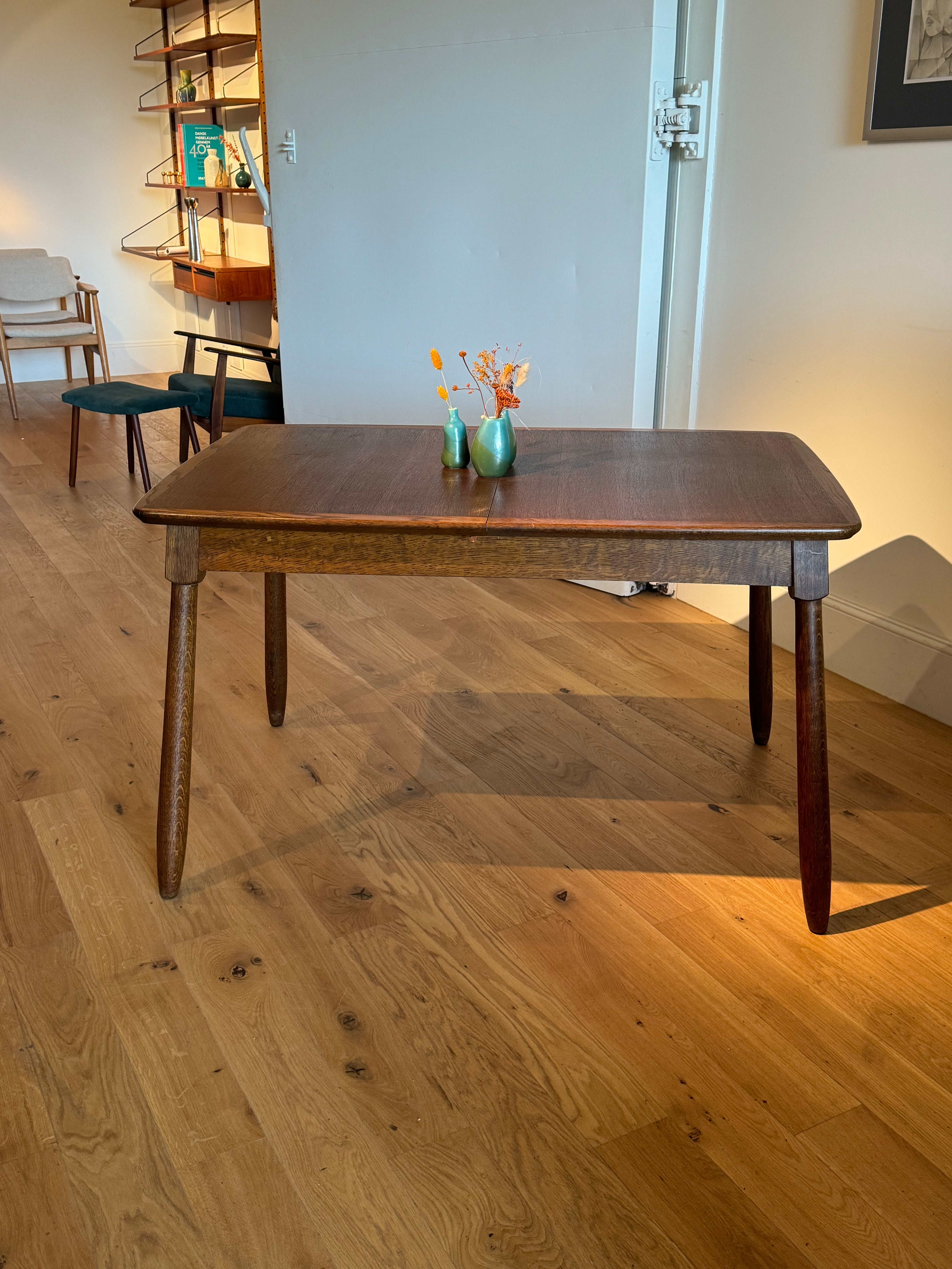 Table scandinave vintage en chêne « Mette »