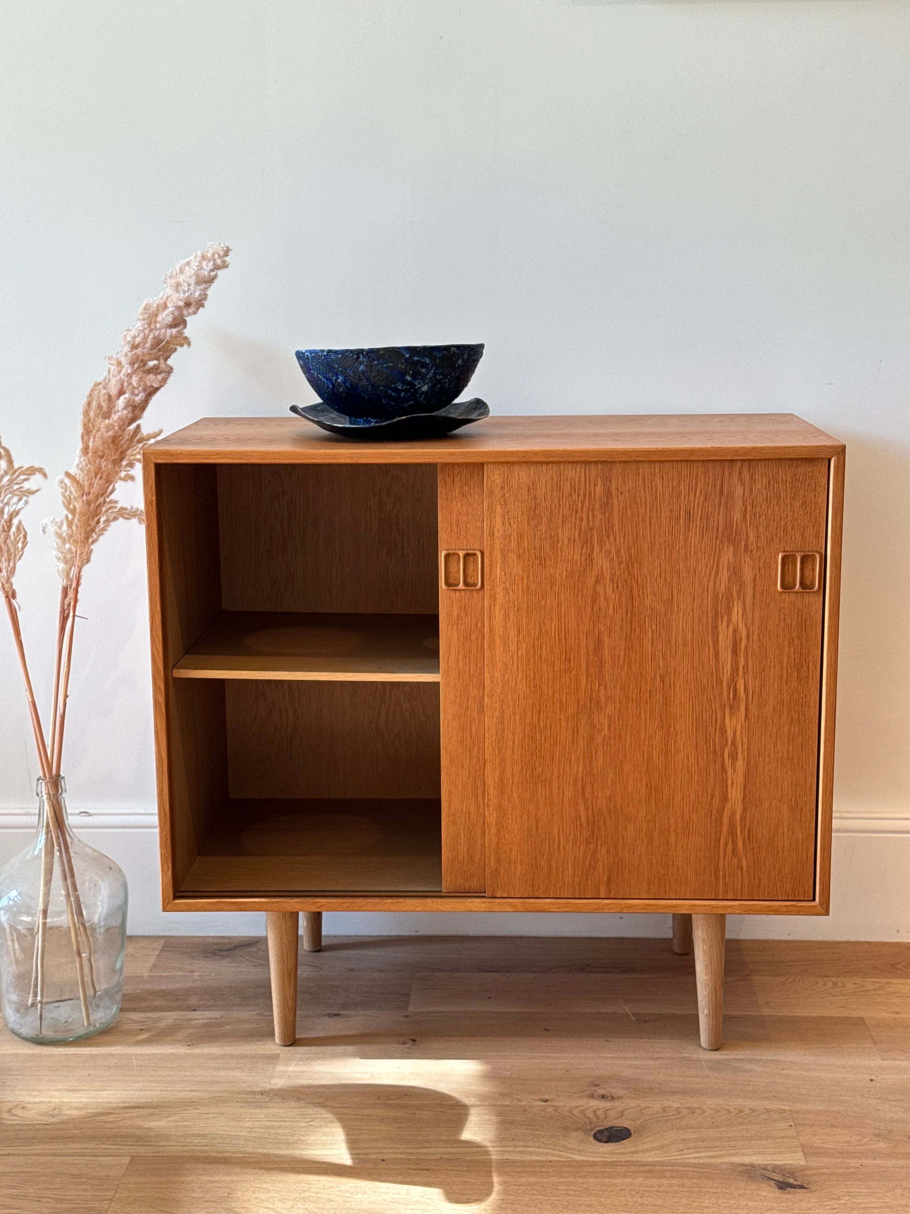 Enfilade scandinave vintage en chêne clair "Maja"