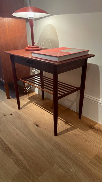 Bout de canapé ou table de chevet scandinave "Troels" - années 1960