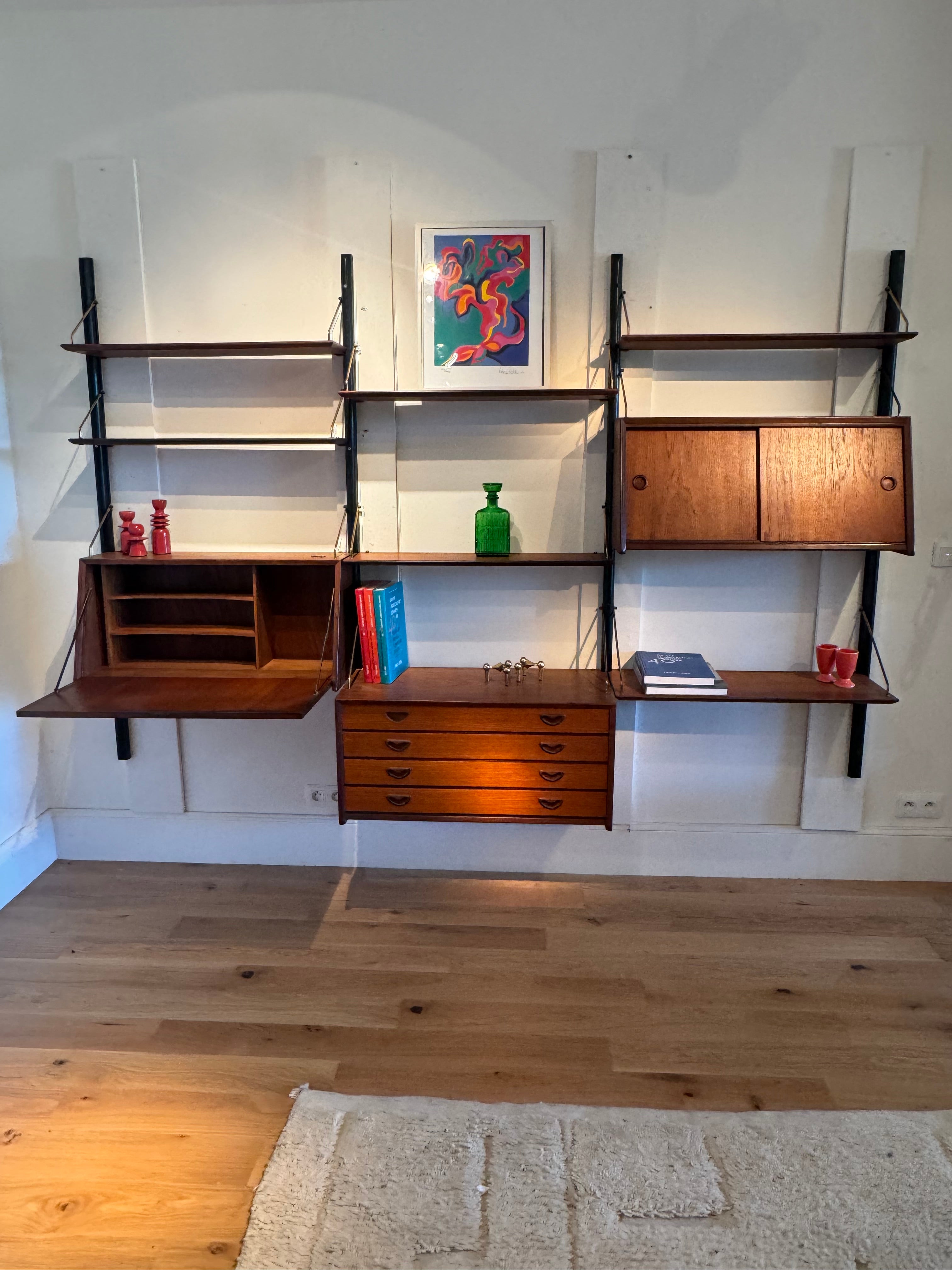 Bibliothèque système murale scandinave vintage "Kristen" de Louis Teefelen pour Webé années 1960
