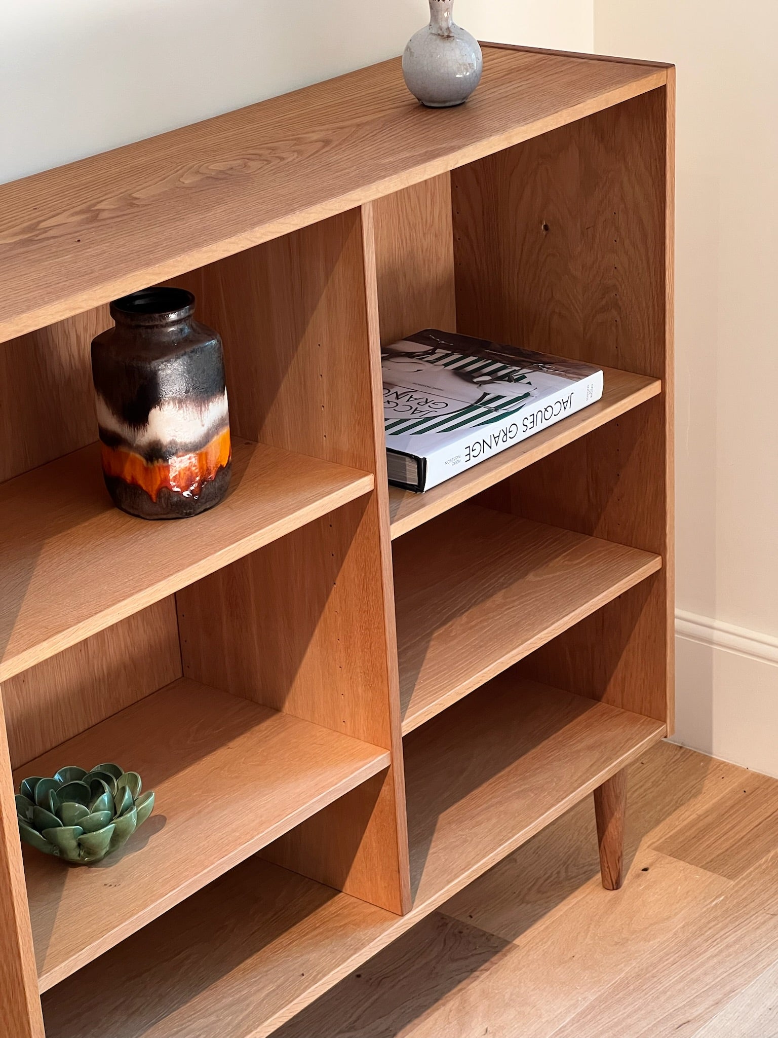 Bibliothèque scandinave vintage en chêne "Tara"