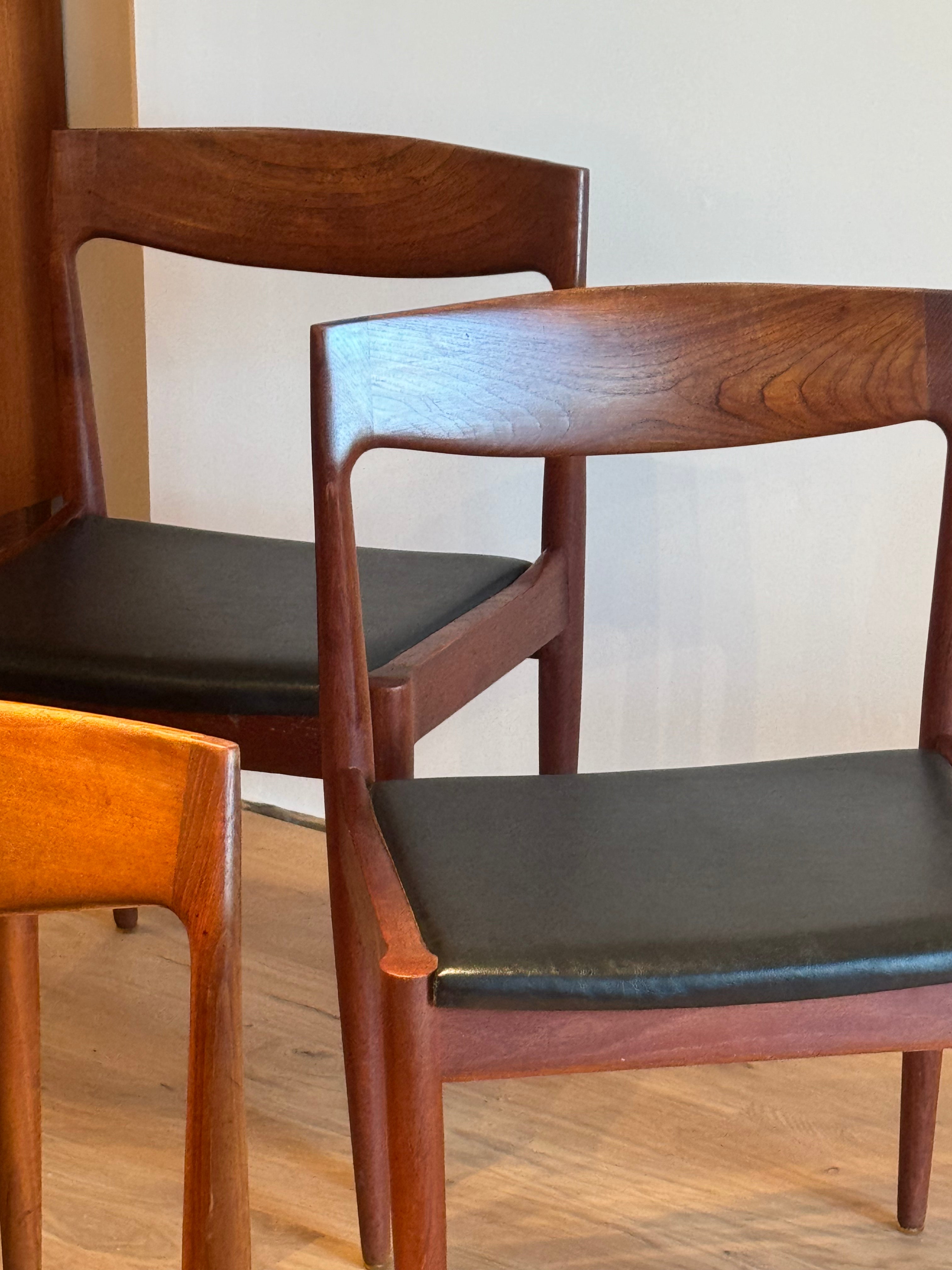 Suite de 6 chaises scandinaves vintage « Jytte » H.W Klein pour Bramin Møbler