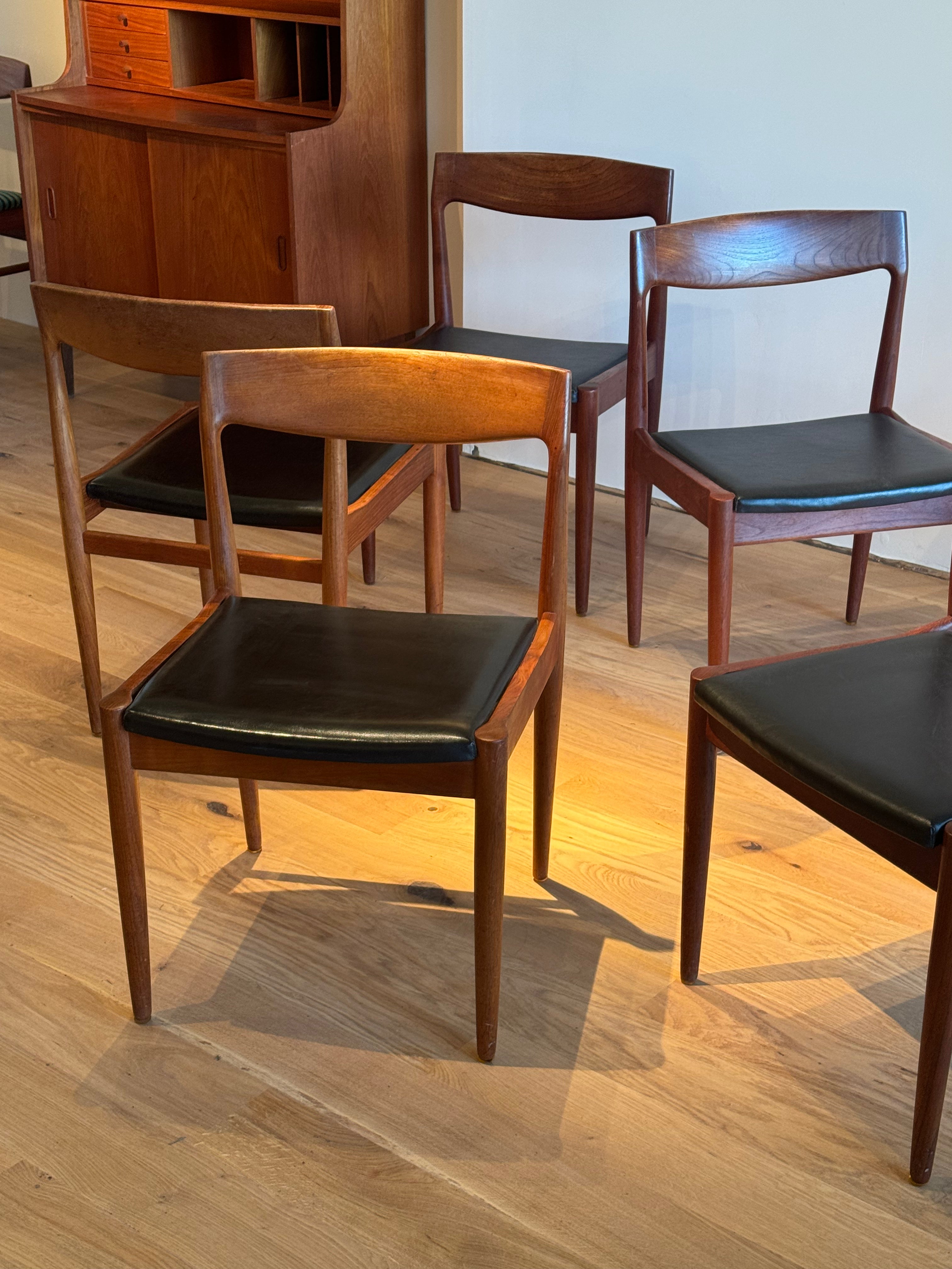Suite de 6 chaises scandinaves vintage « Jytte » H.W Klein pour Bramin Møbler