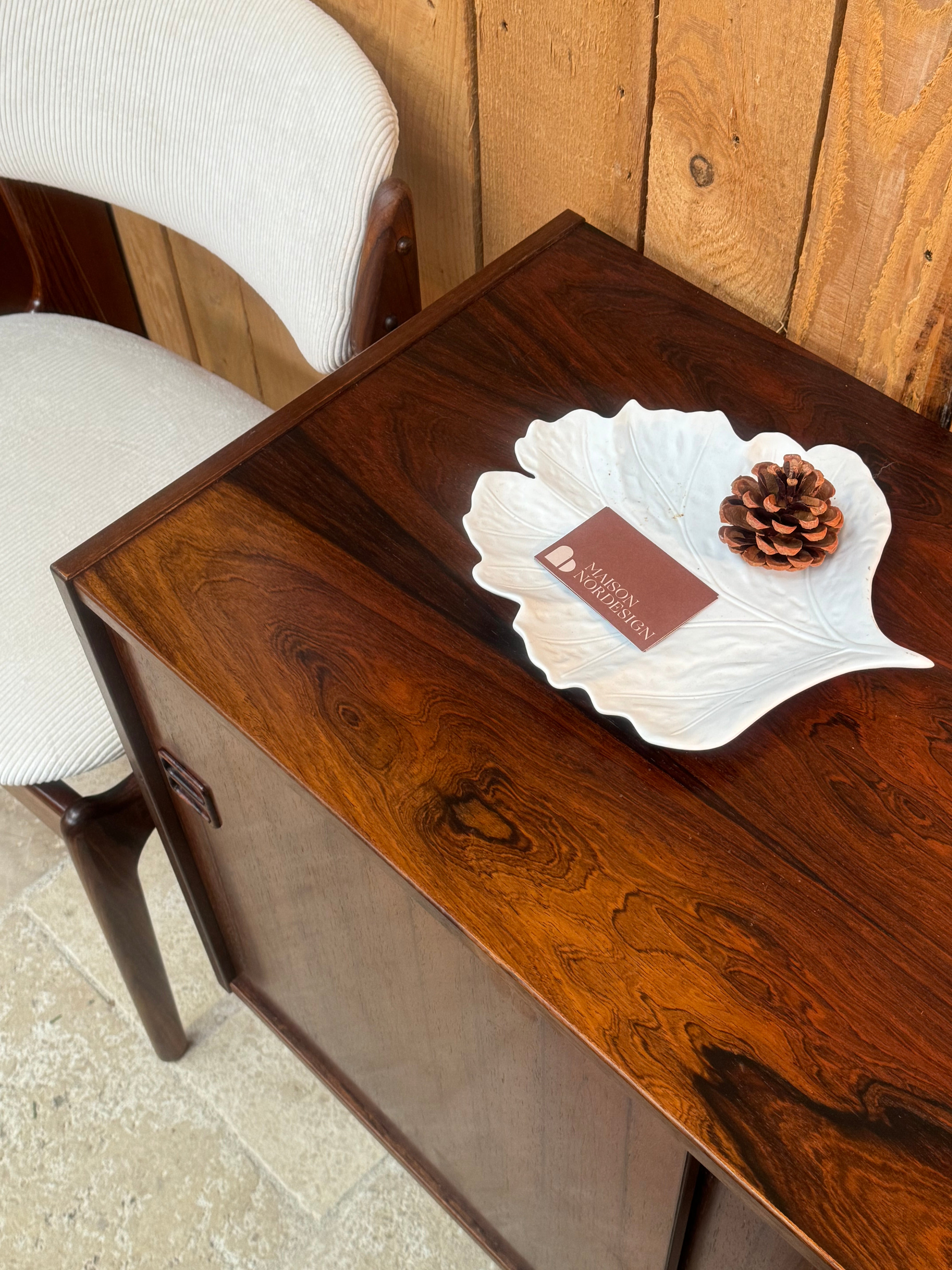 Petit buffet scandinave vintage « Otto »