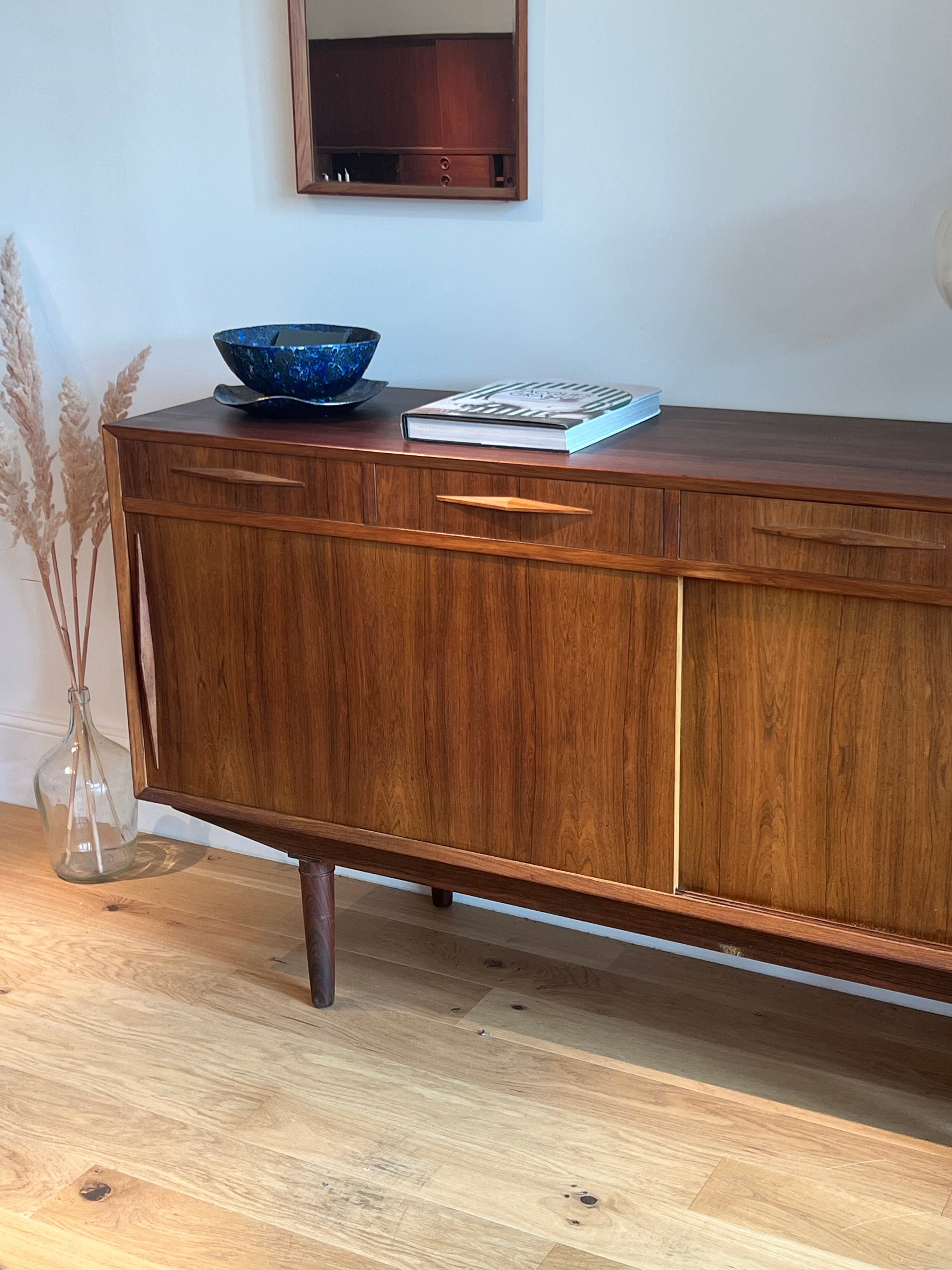 Enfilade scandinave « Einar » en palissandre