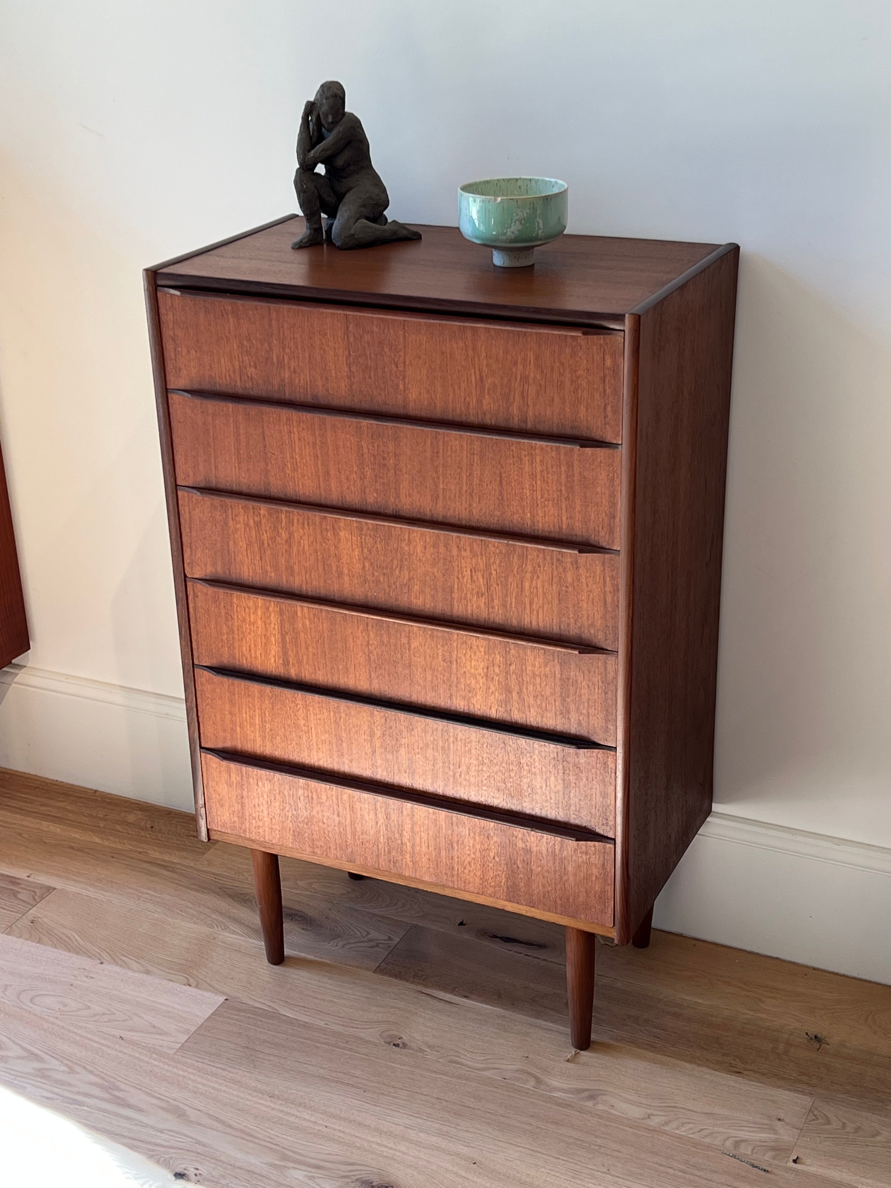 Commode scandinave vintage « Nils »