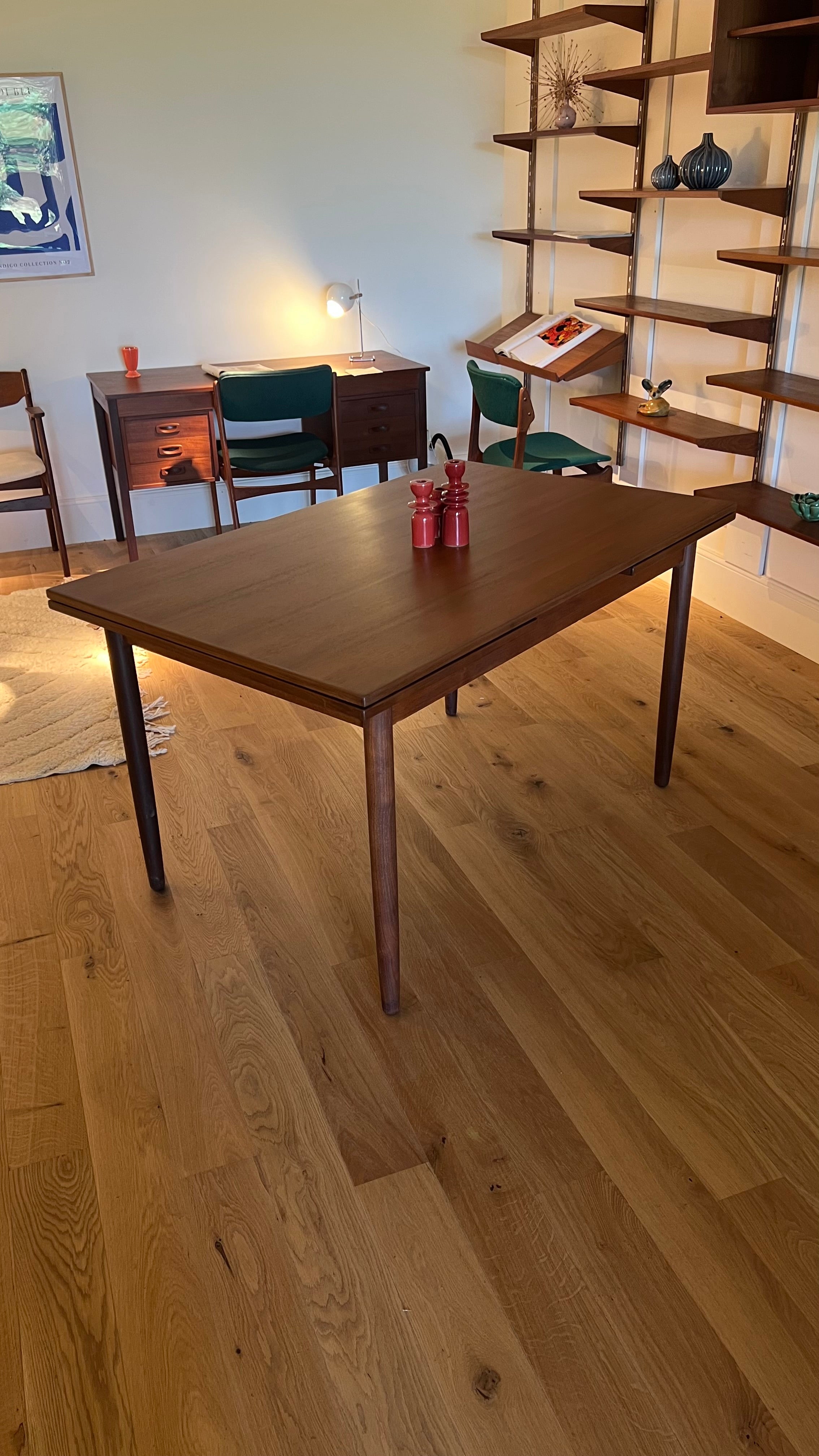 Table de salle à manger scandinave vintage en teck « Lara »