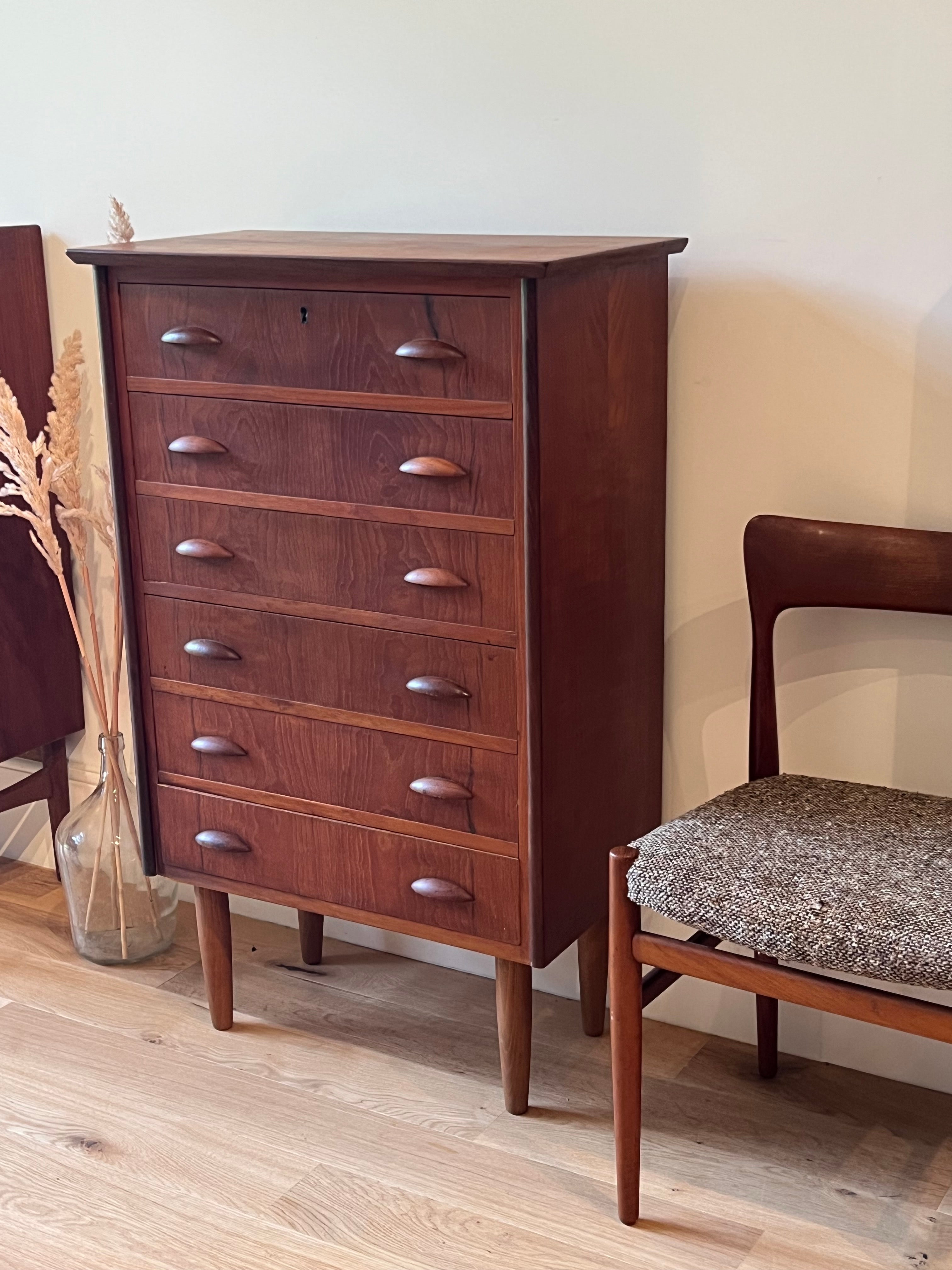 Commode scandinave vintage "Stellan"