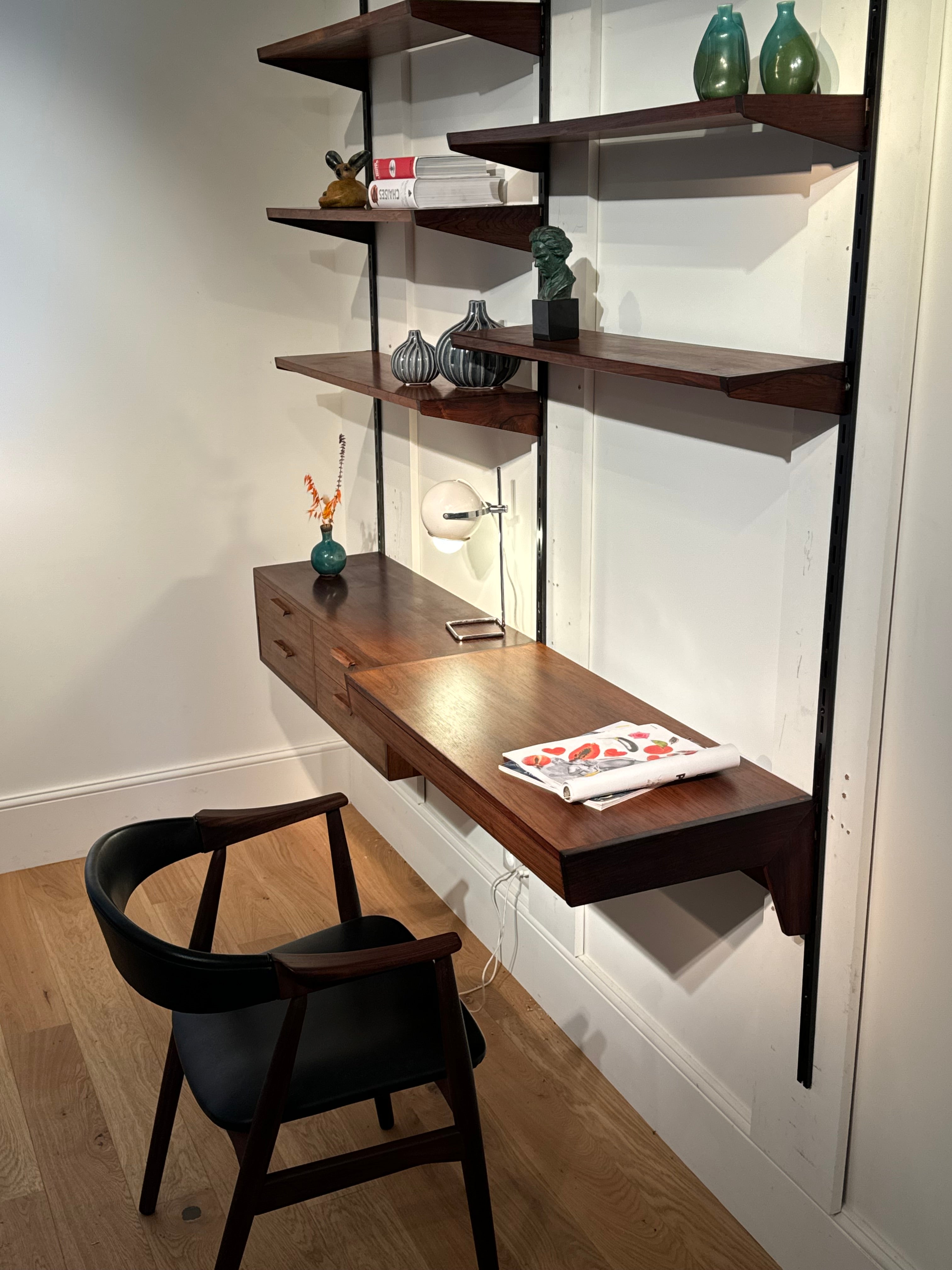 Bibliothèque murale scandinave vintage en teck Kai Kristiansen pour FM Møbler