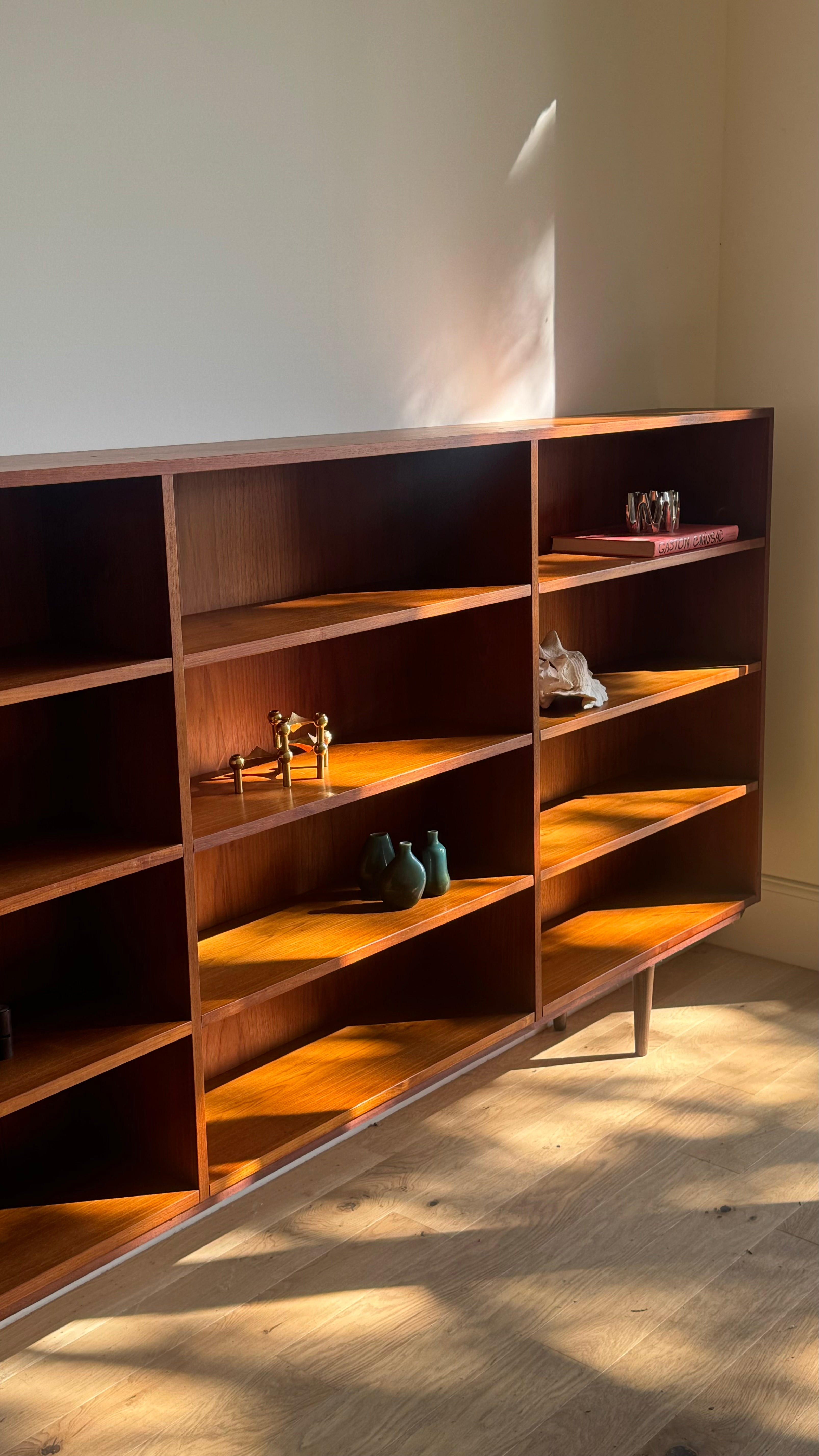 Bibliothèque scandinave vintage en teck « Marta »