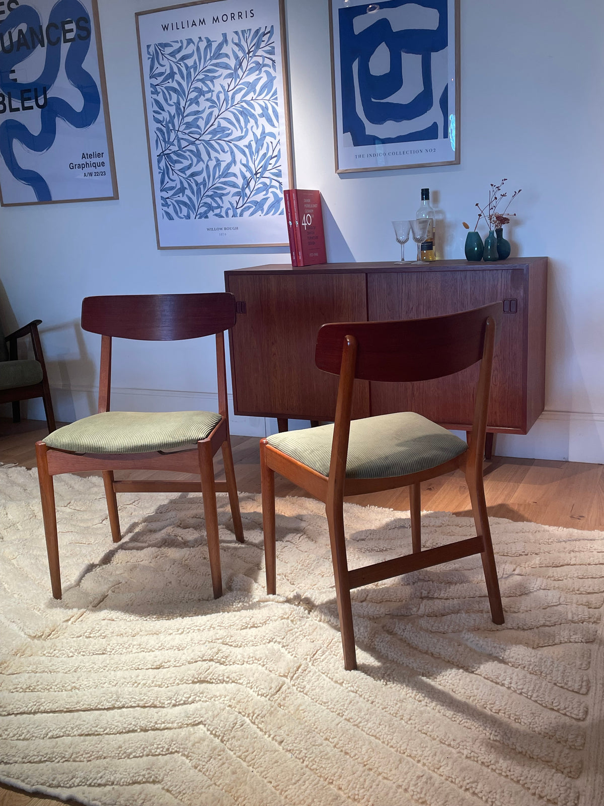 Chaise scandinave vintage "Liva" en teck (4 disponibles)