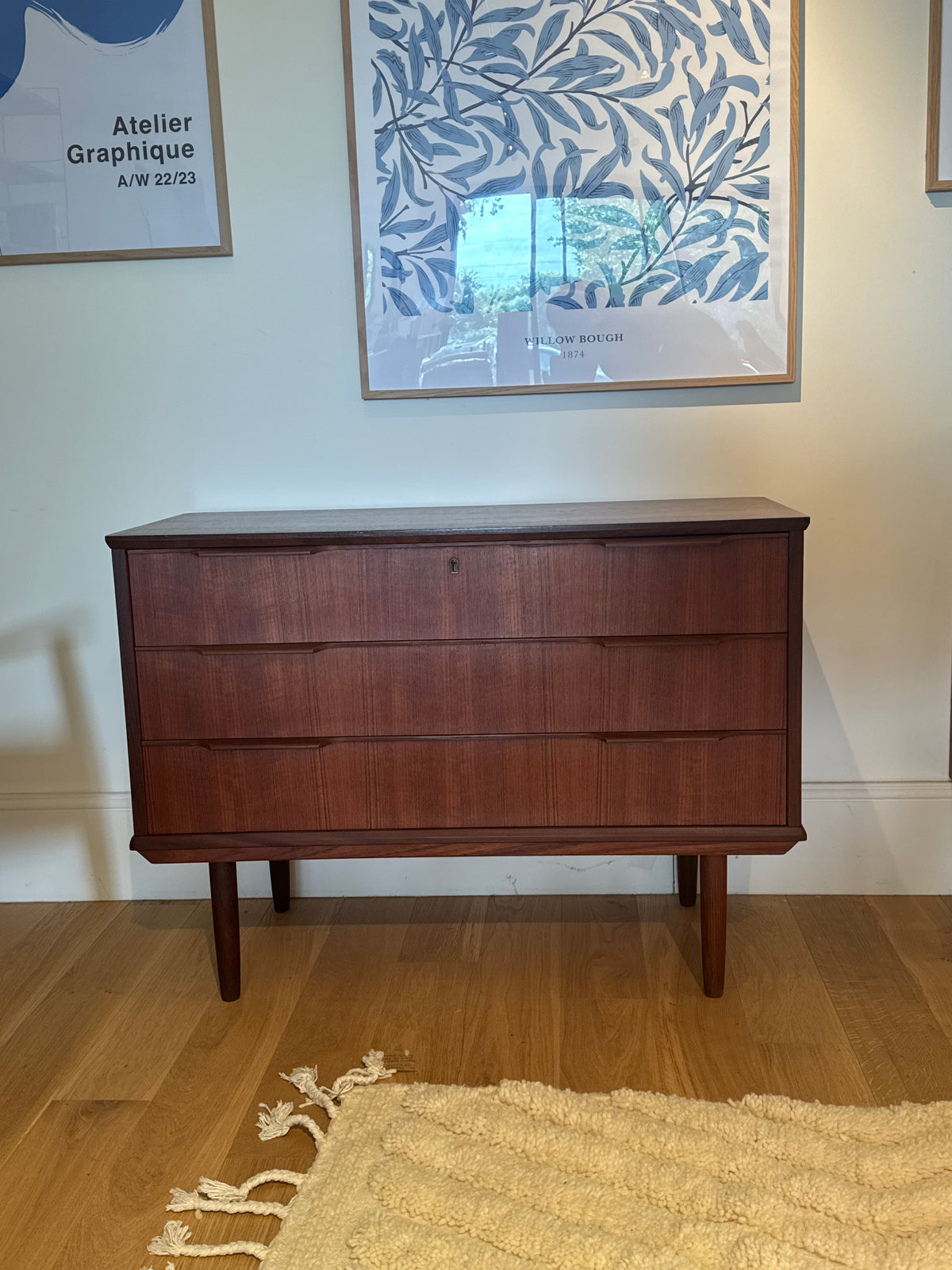 Commode scandinave vintage "Ingrid" en teck
