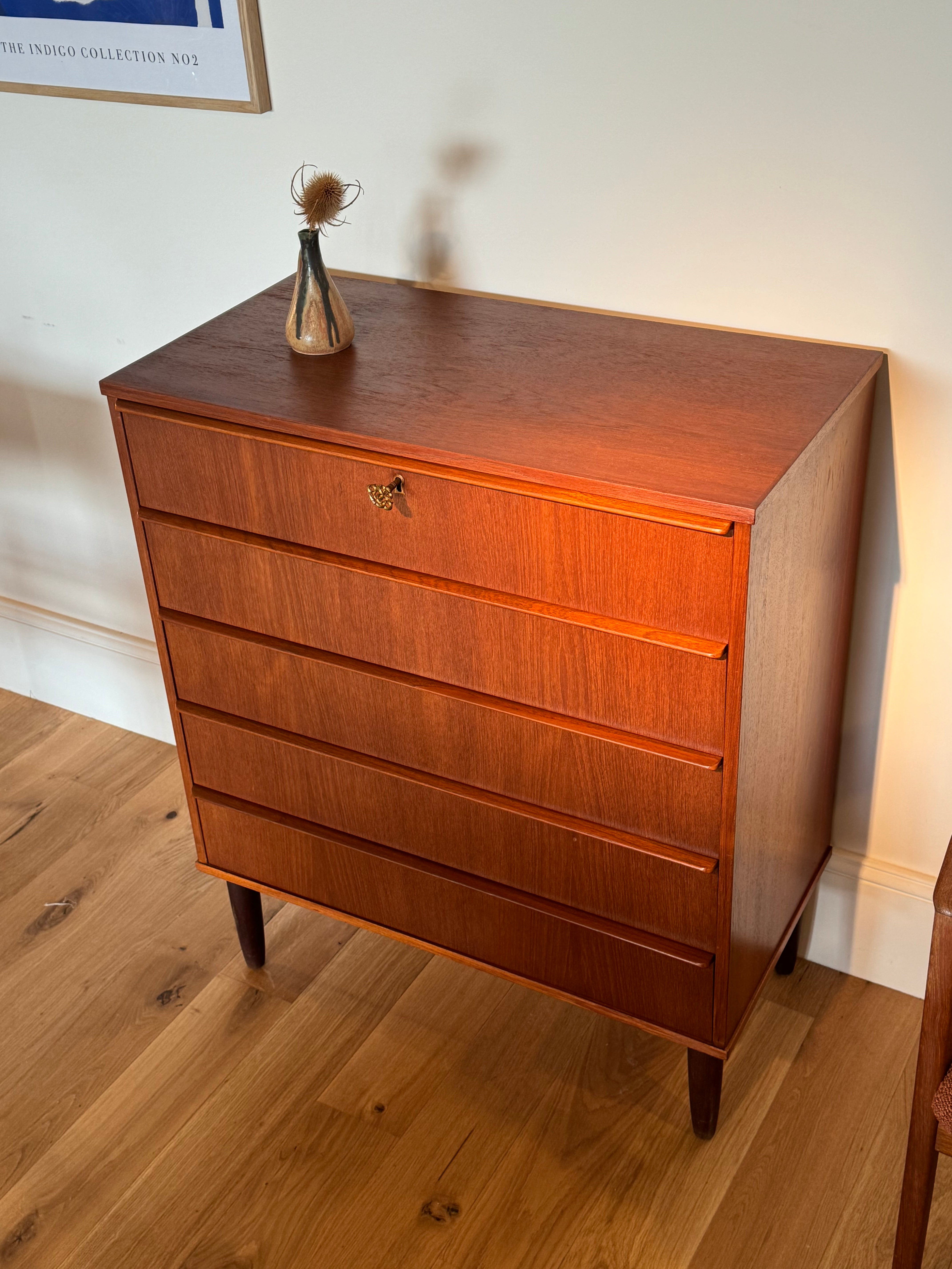 Commode scandinave vintage "Maiya"