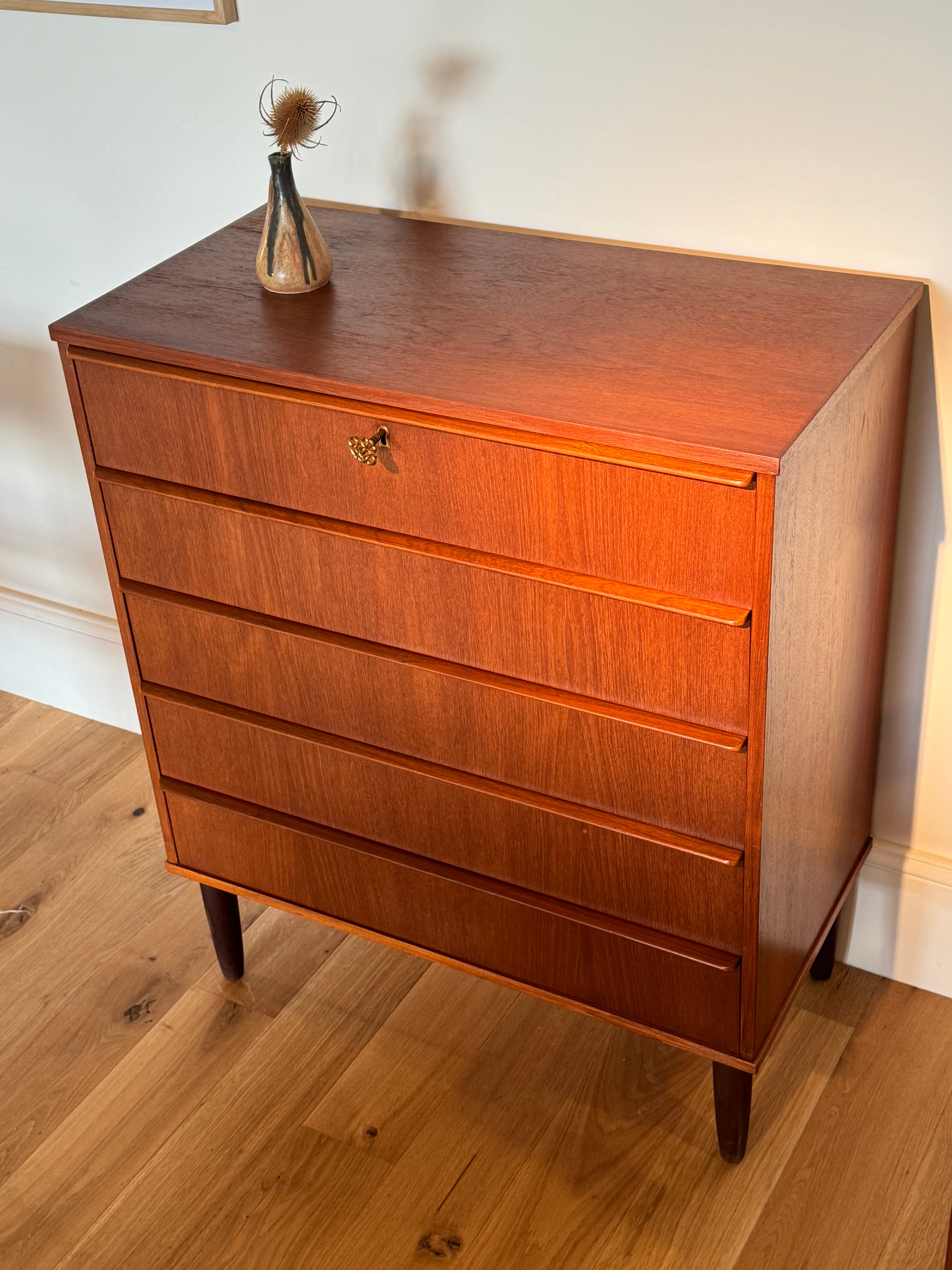 Commode scandinave vintage "Maiya"