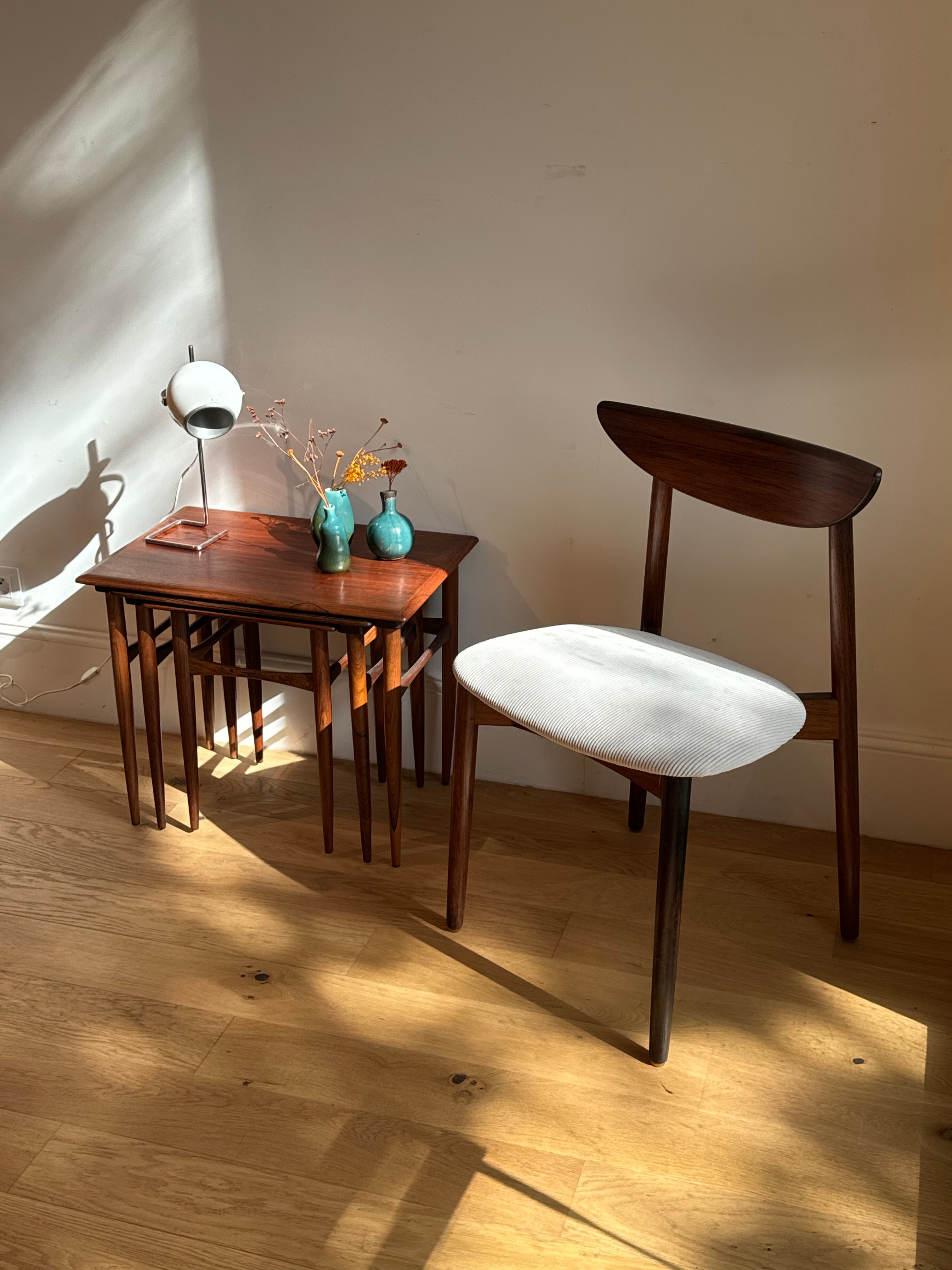 Trio de tables gigognes scandinaves vintage en teck « Signe »