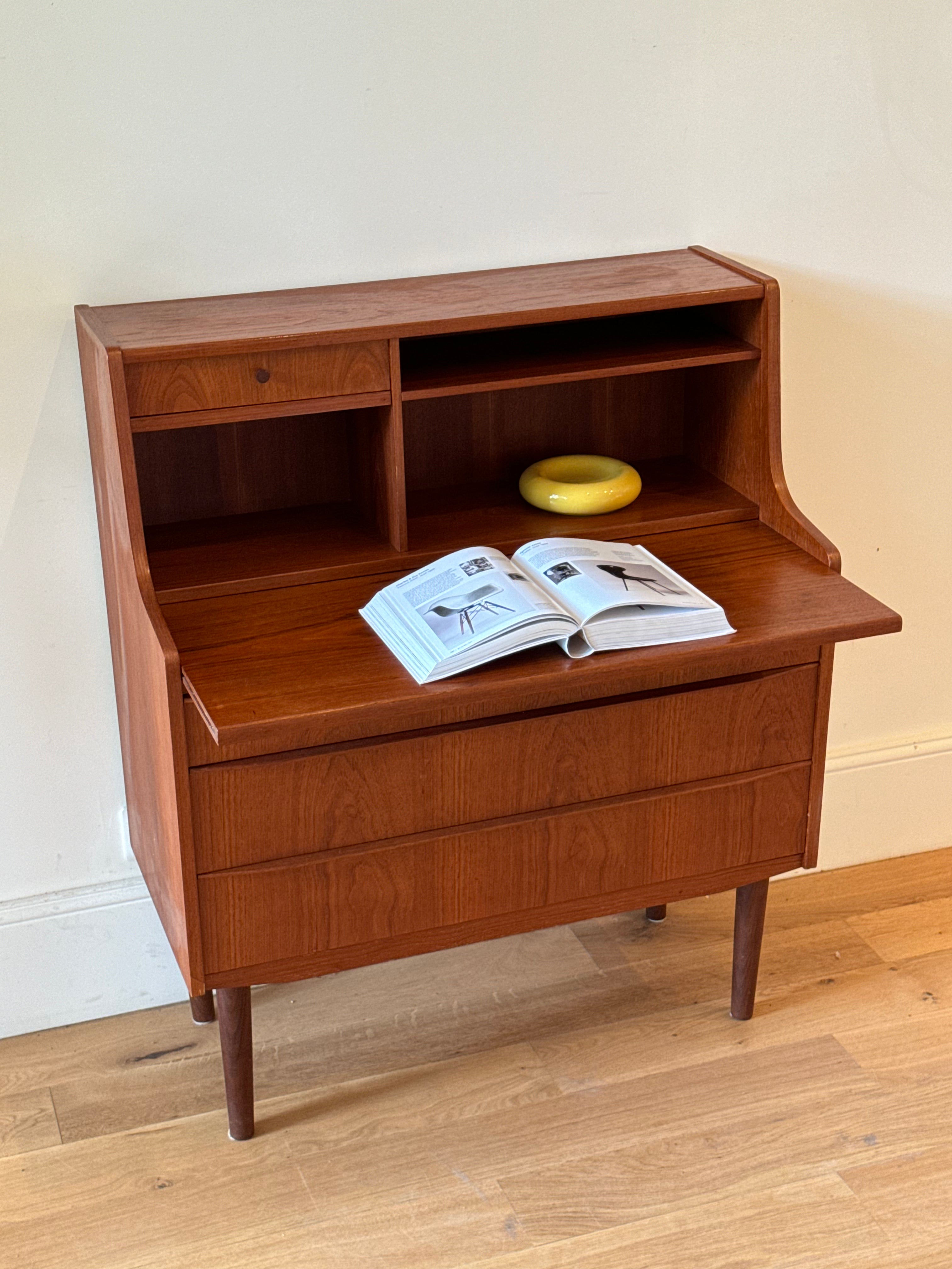 Secrétaire scandinave vintage "Viggo"