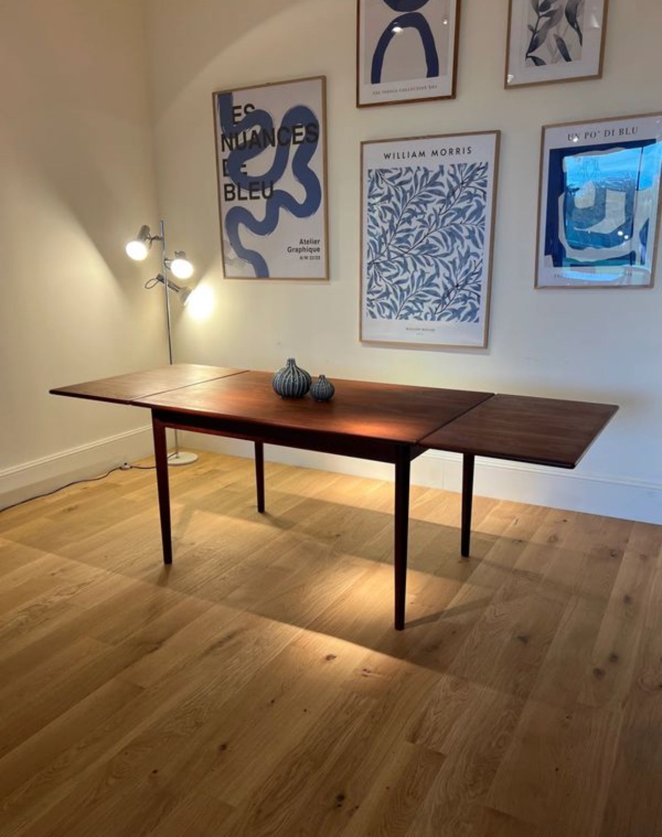 Table scandinave vintage en teck « Myrtle »