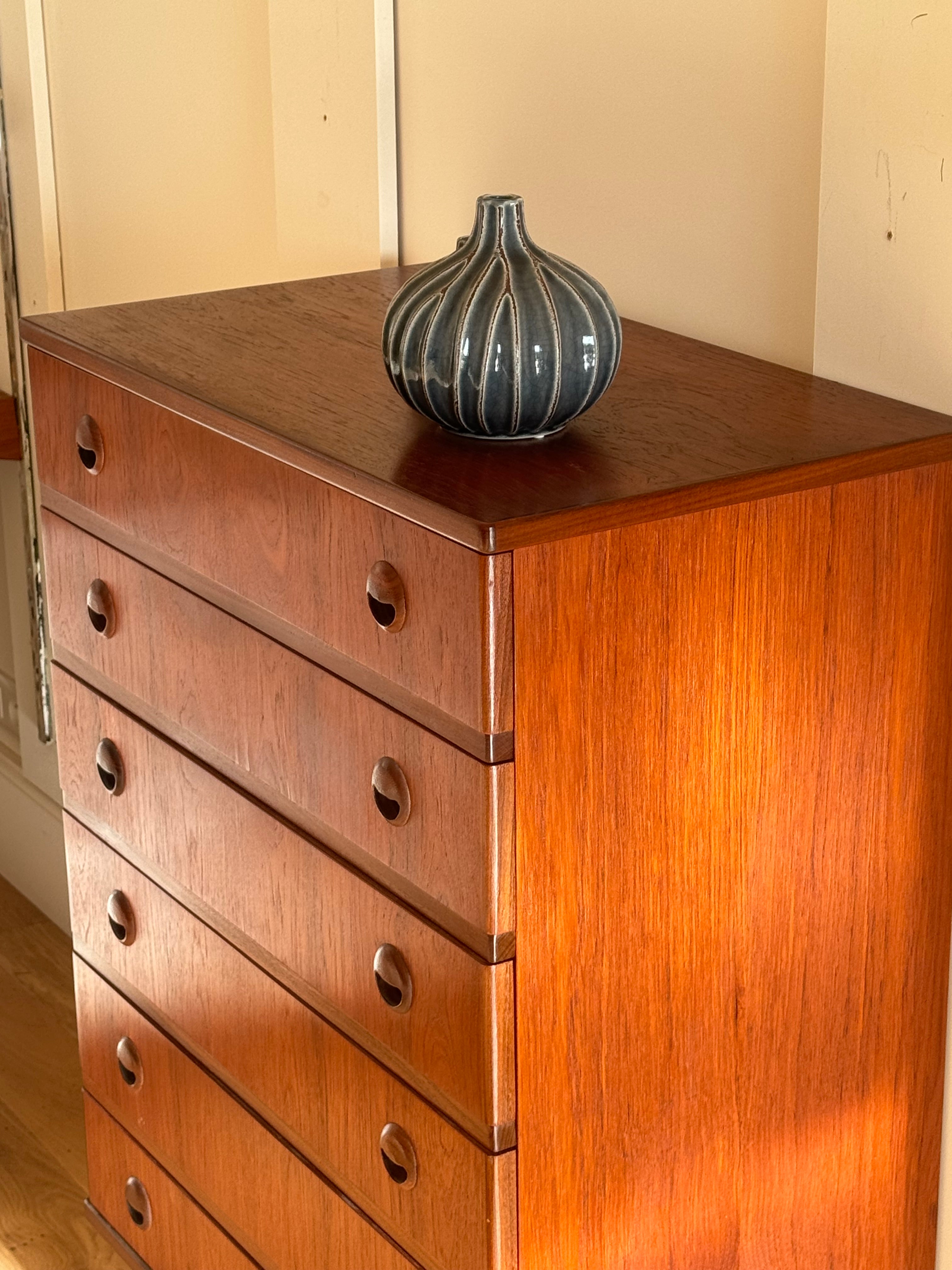 Grande commode scandinave vintage en teck « Ulla »