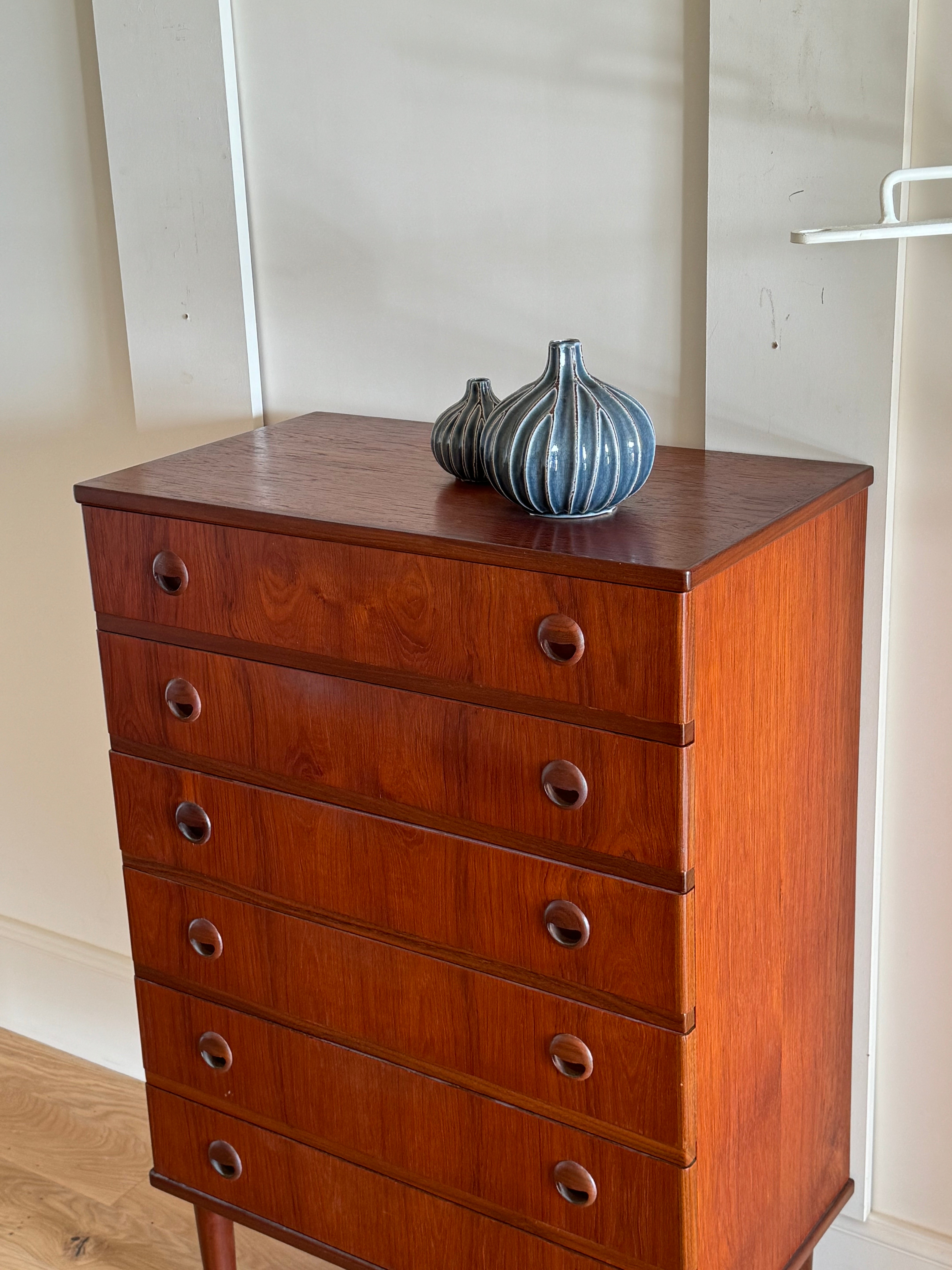 Grande commode scandinave vintage en teck « Ulla »