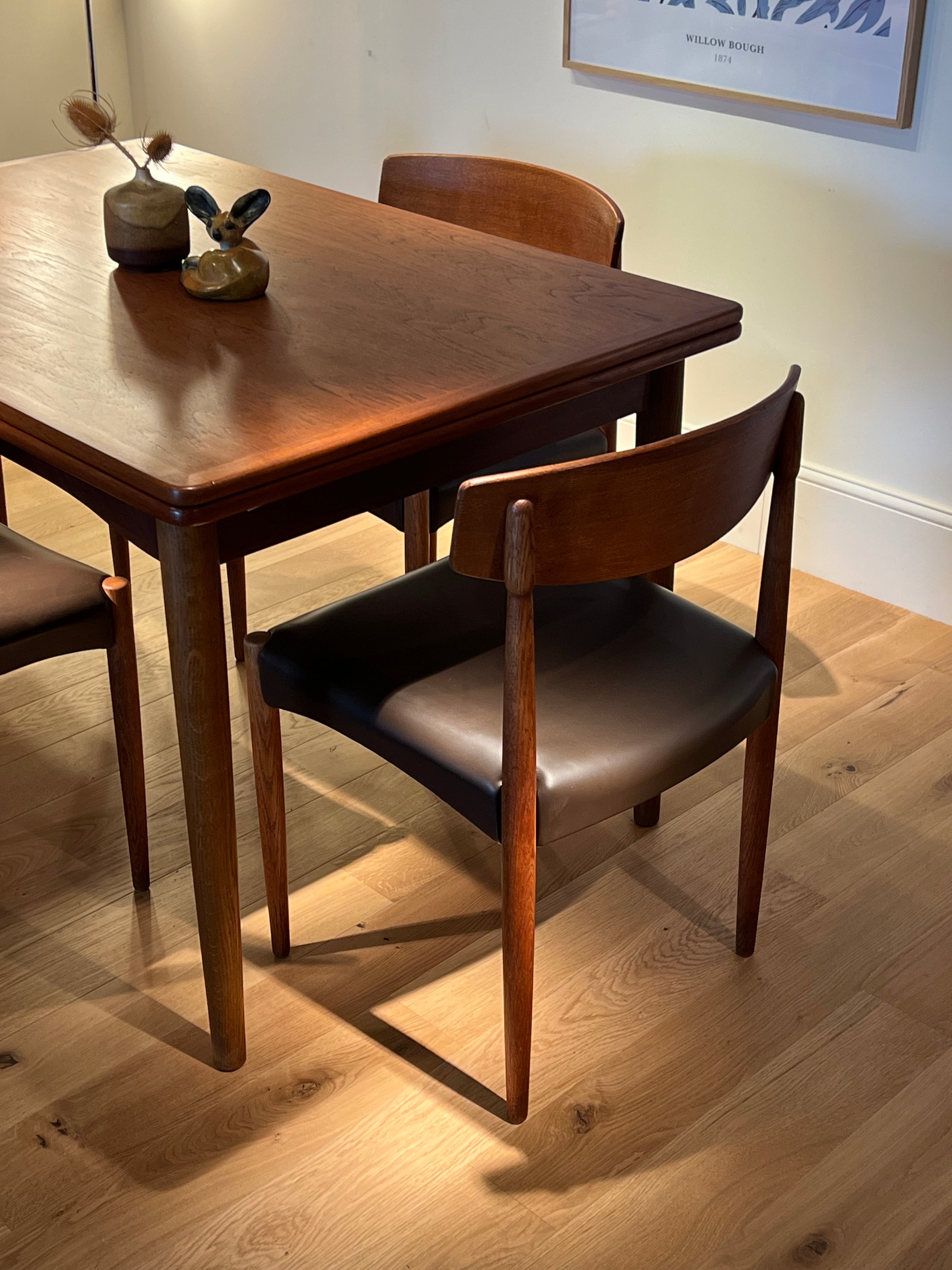 Suite de 4 chaises scandinave vintage en chêne "Huldra"