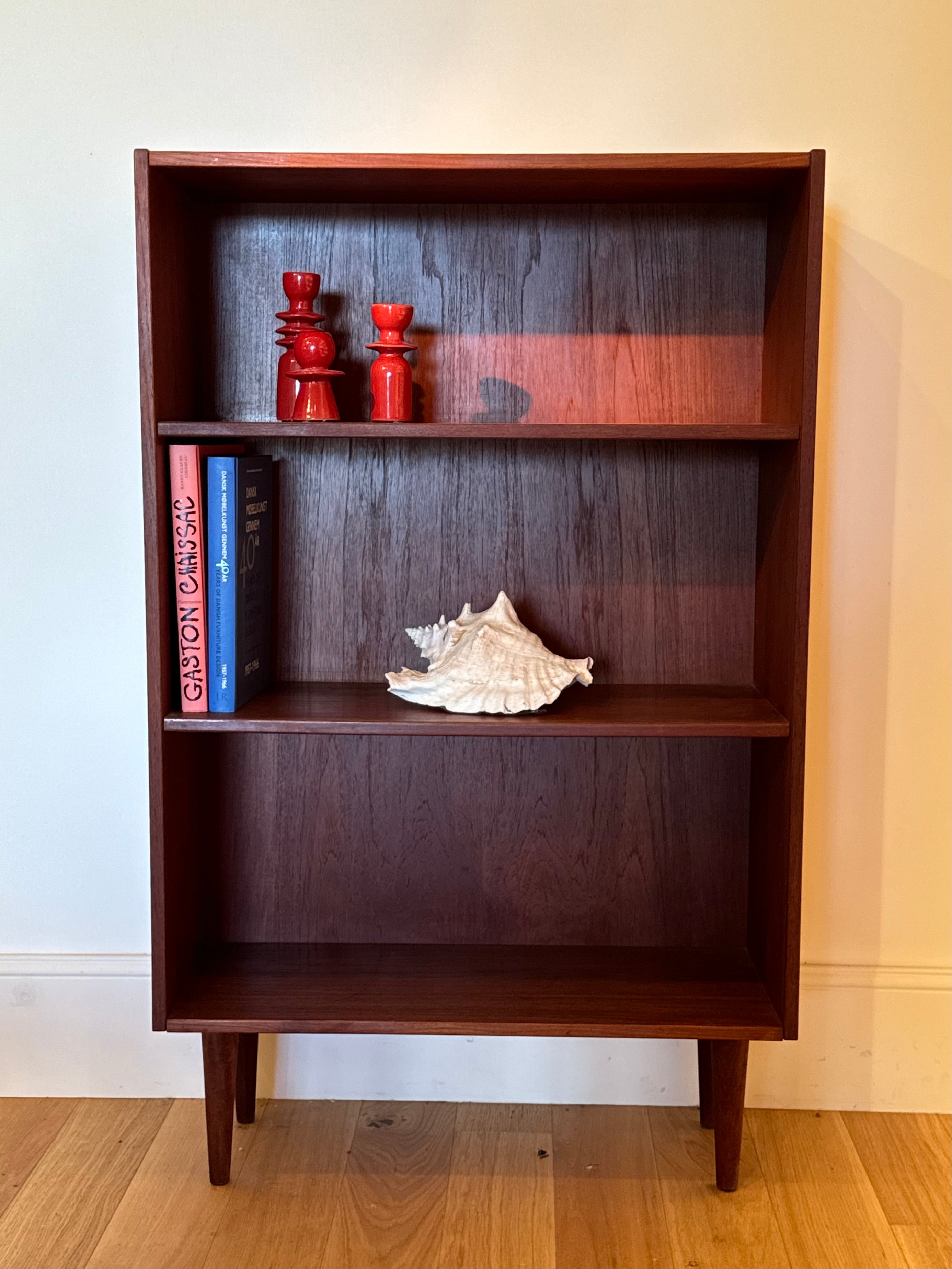 Bibliothèque scandinave vintage en teck "Vera"