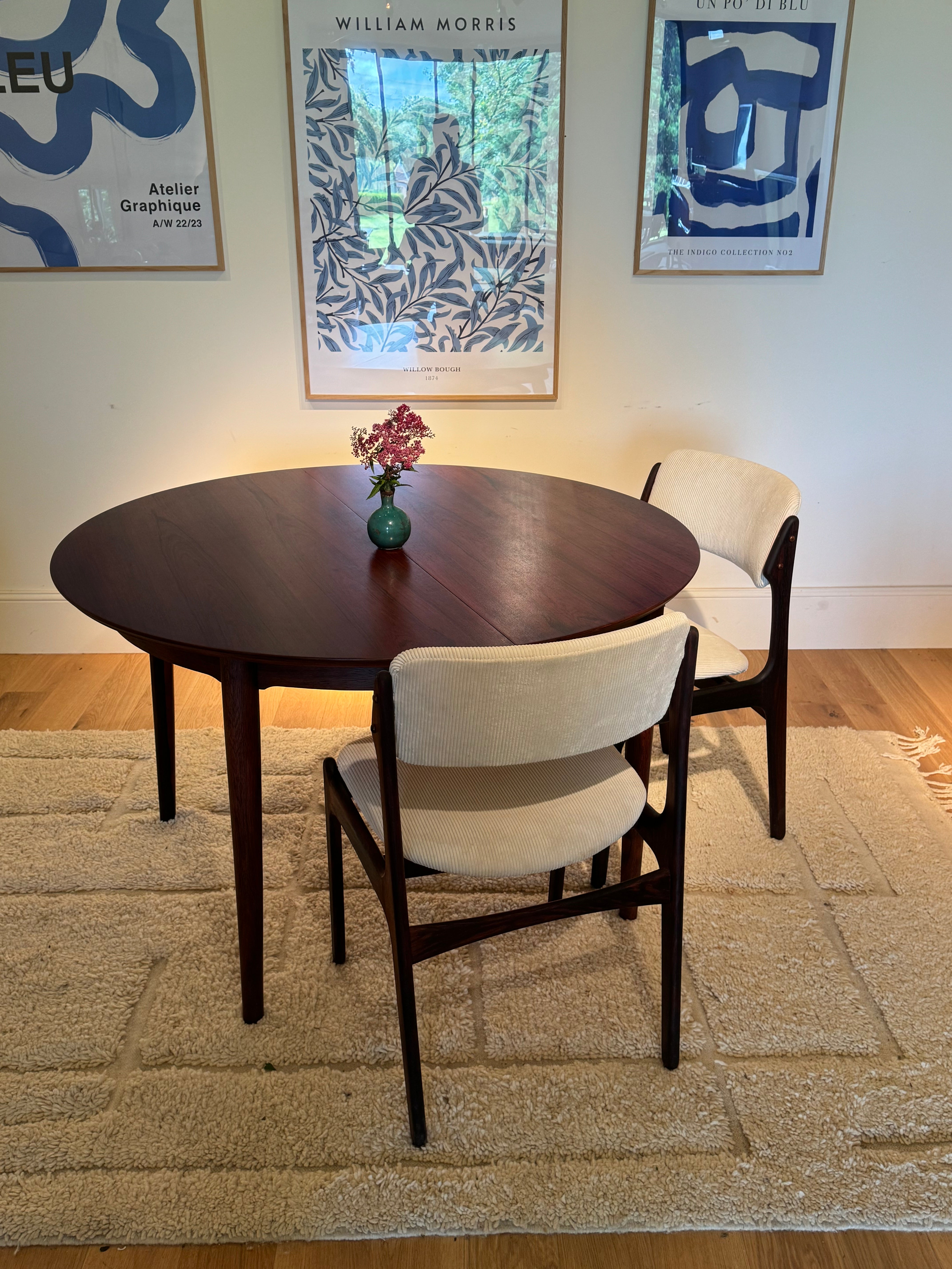 Table ronde extensible scandinave vintage en palissandre "Ingrid"