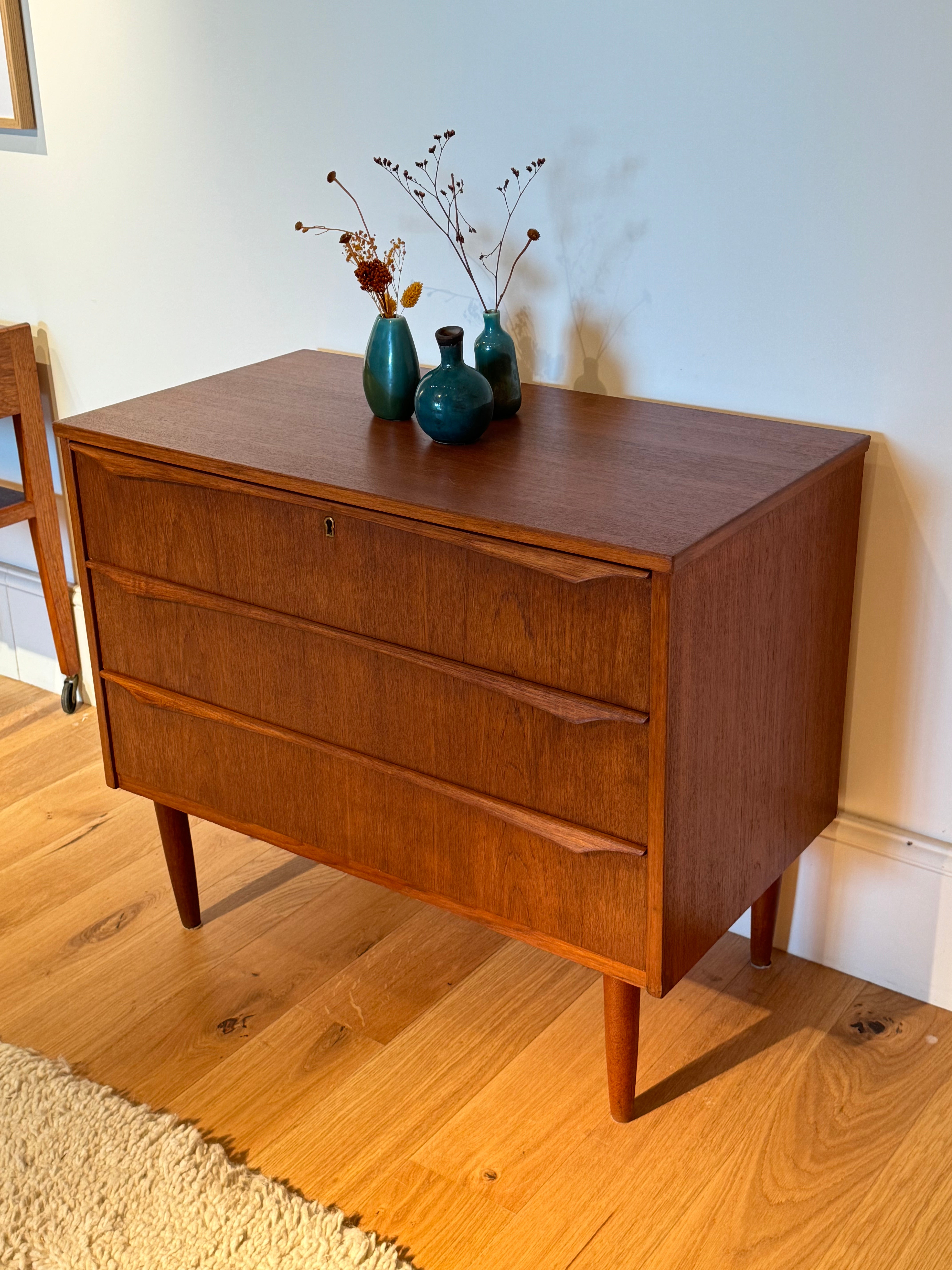 Commode scandinave vintage "Anna"