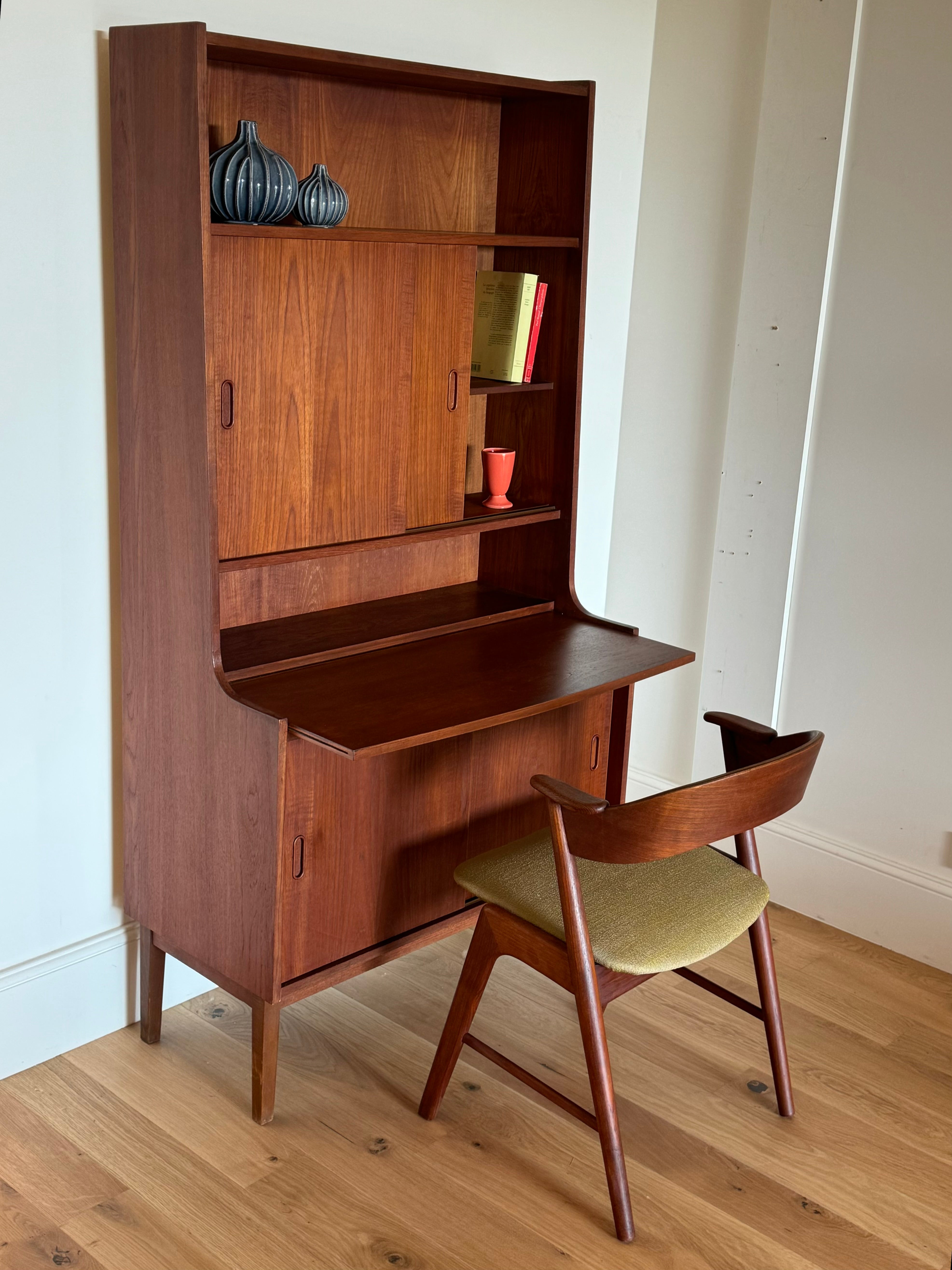 Bibliothèque Secrétaire scandinave vintage en teck "Loany"