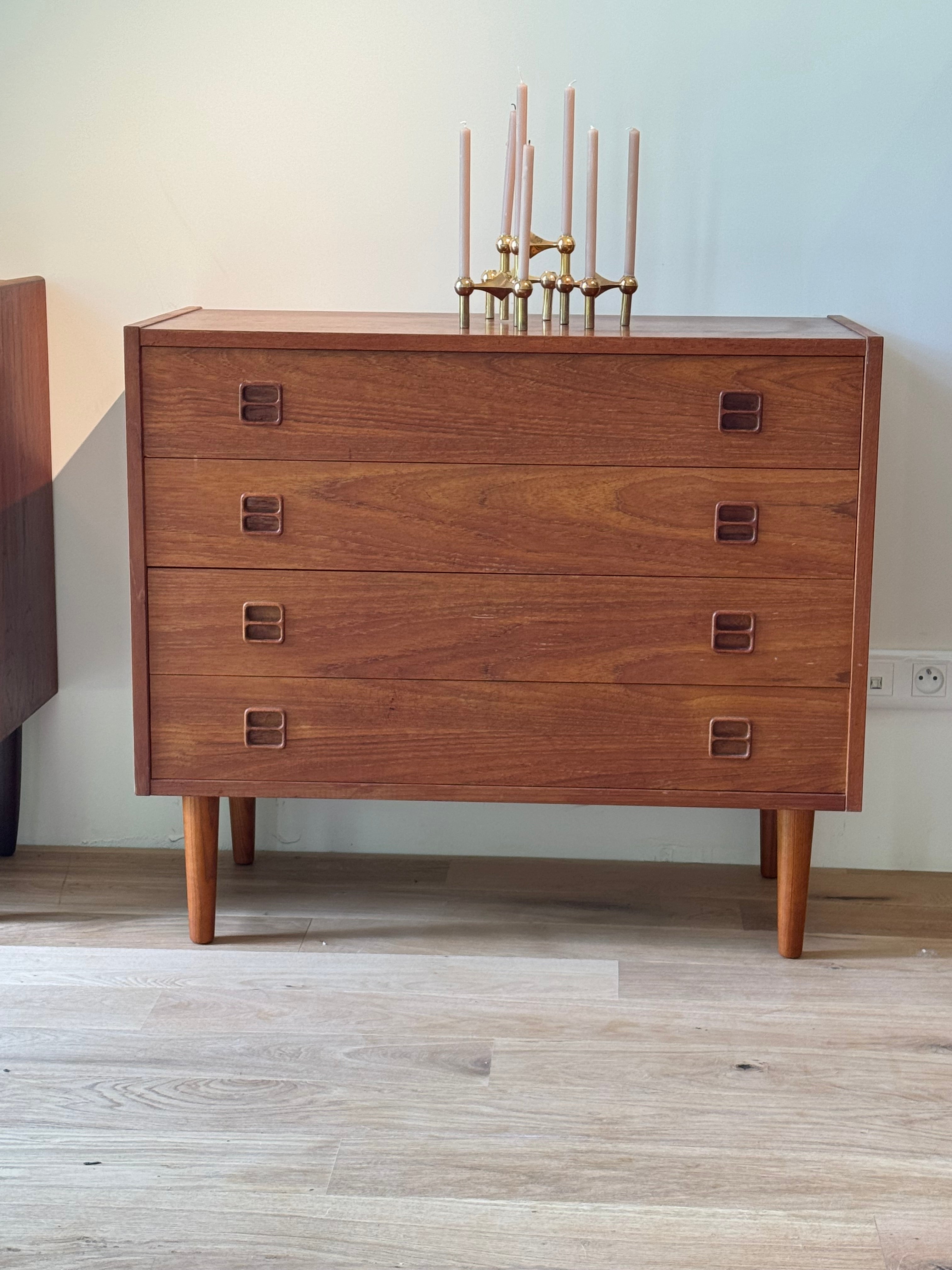 Commode scandinave vintage « Nils »