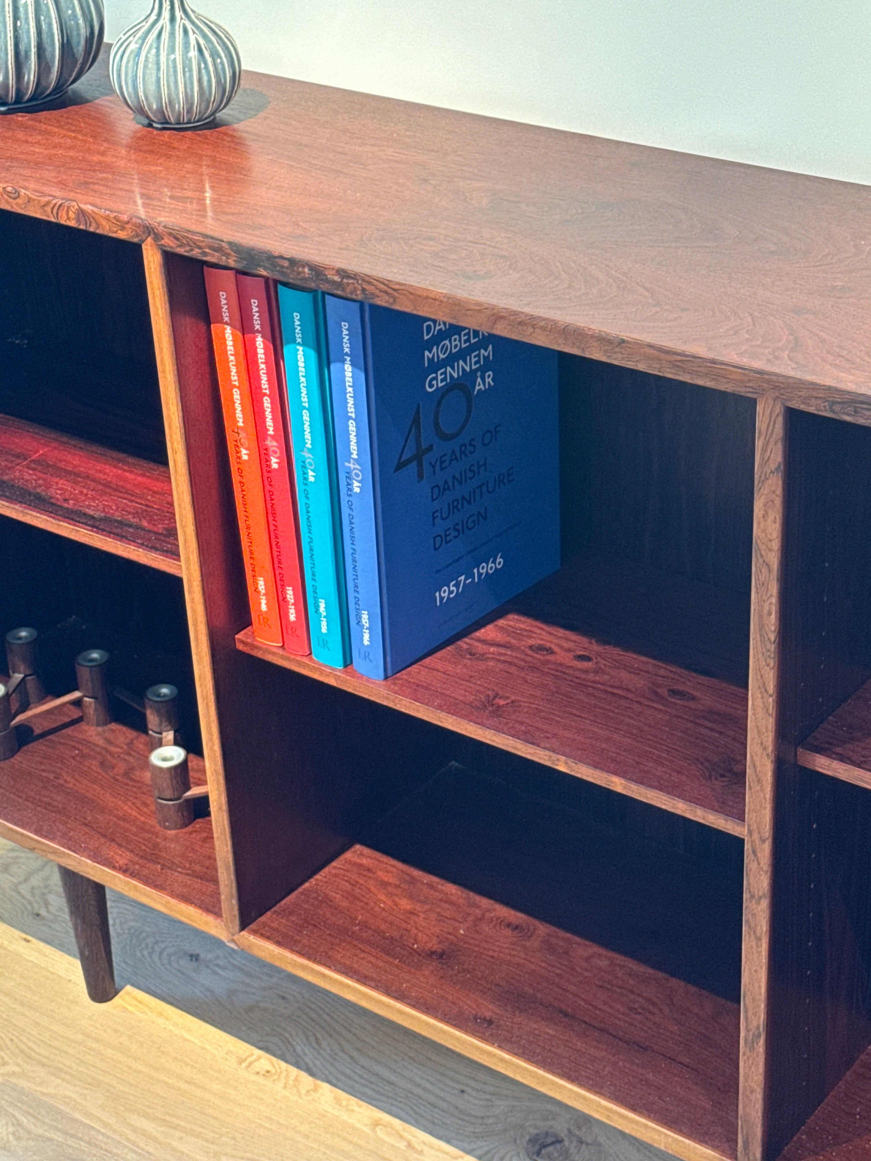 Bibliothèque scandinave vintage en palissandre "Elina"