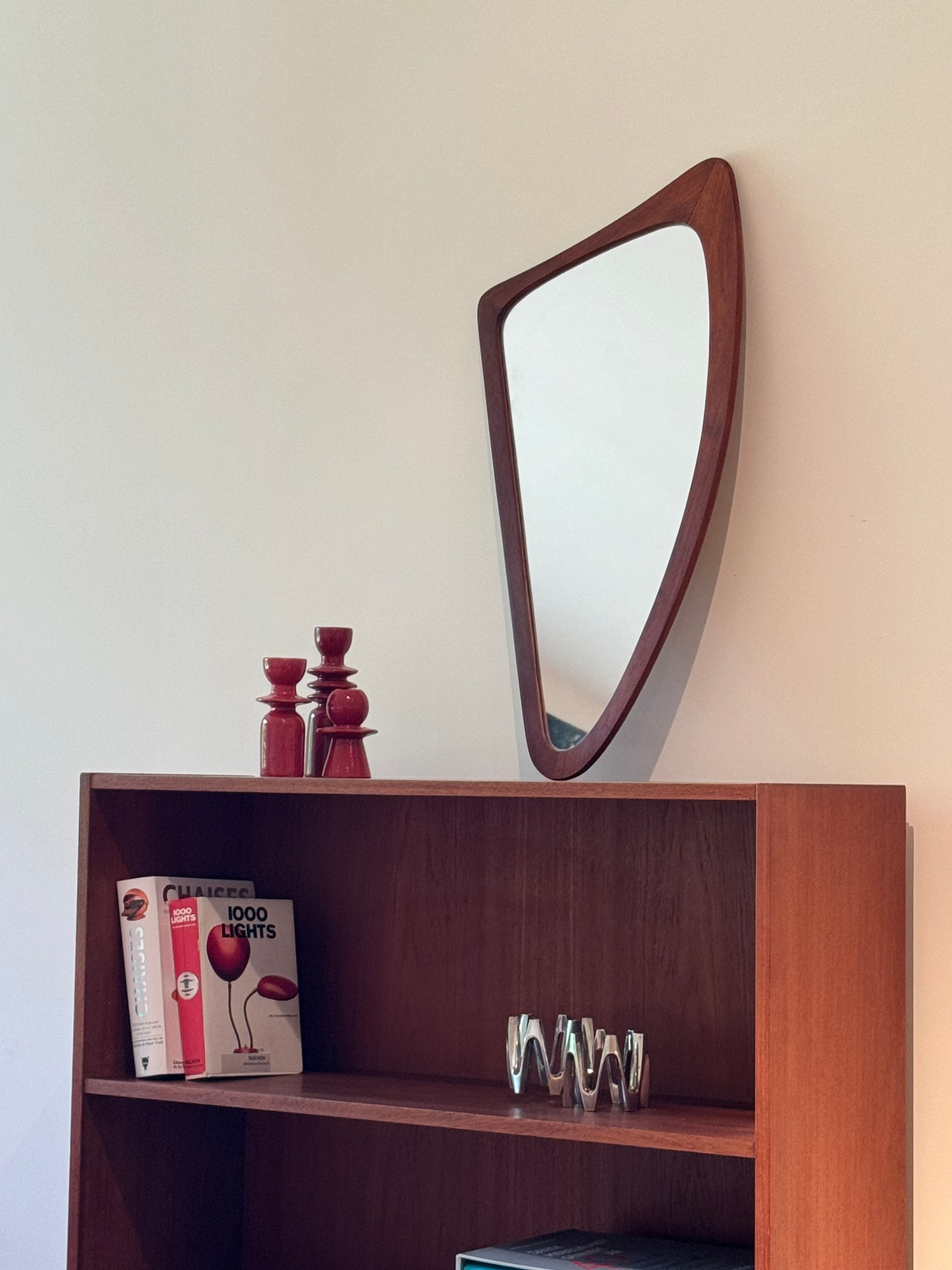 Miroir scandinave vintage "Cleon" – forme harpe, teck, années 60
