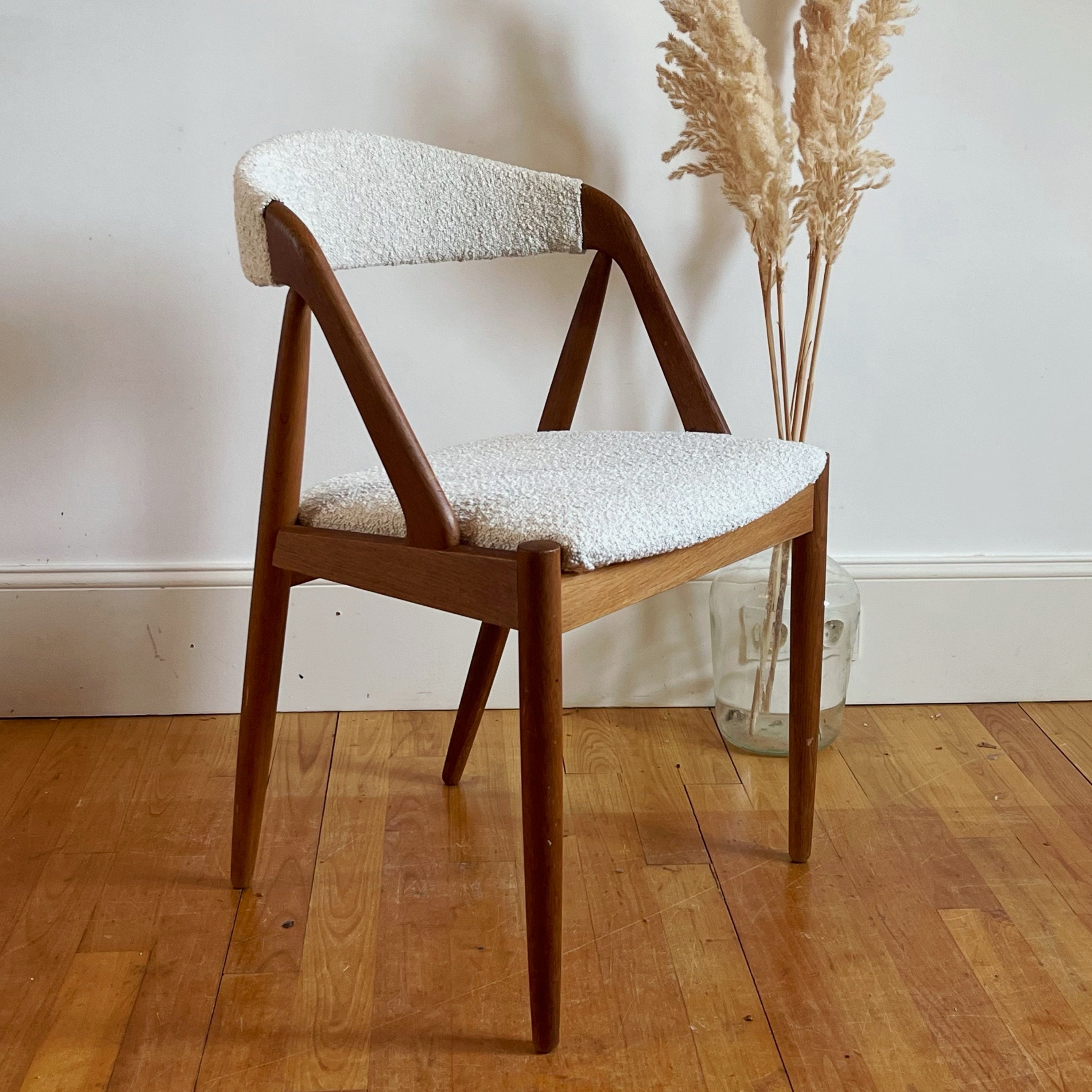 Précommande | Chaise scandinave vintage modèle 31 par Kai Kristiansen personnalisable