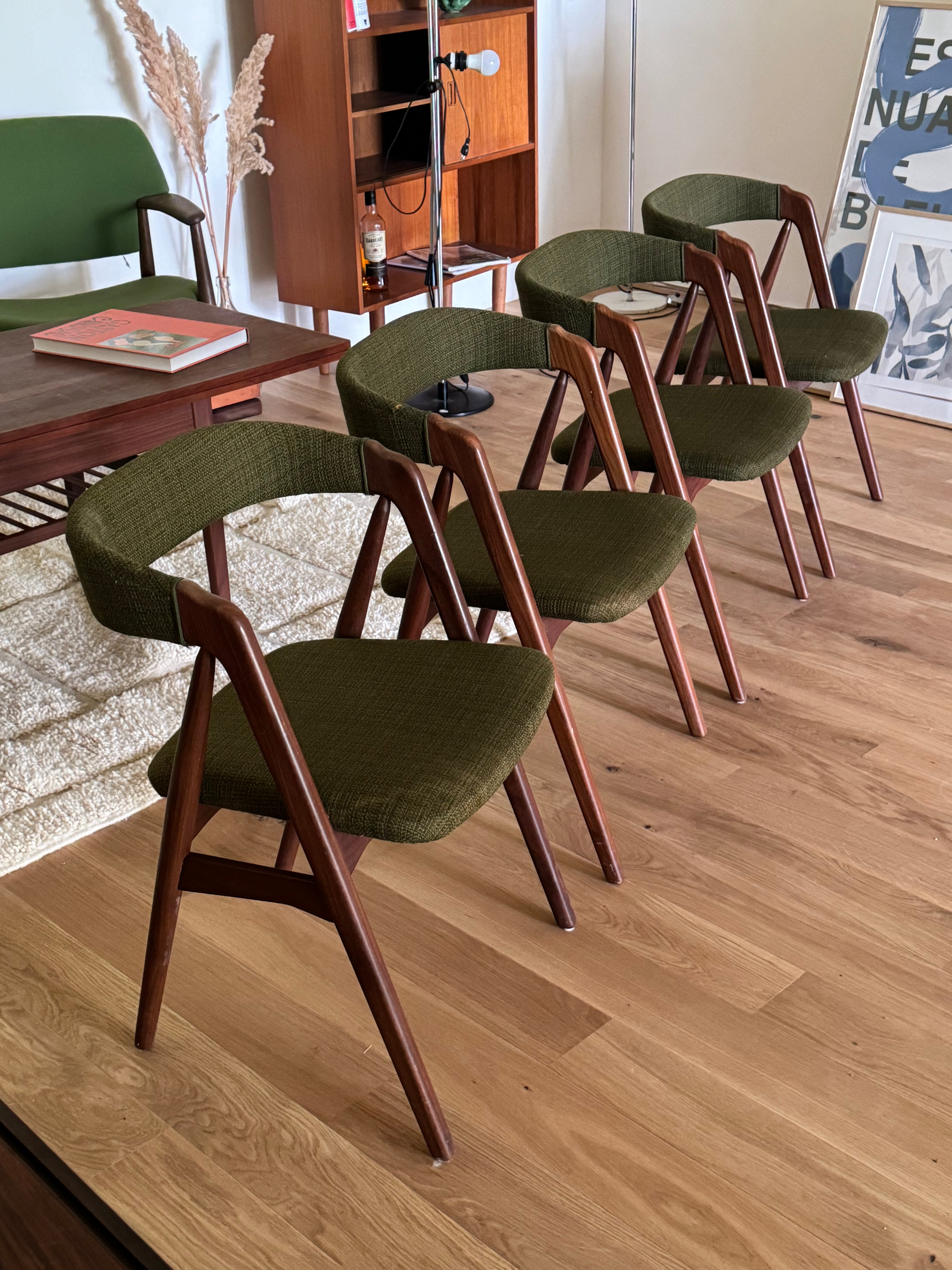 Suite de 4 chaises scandinaves vintage « Christina » par T. Harlev pour Farstrup Møbler