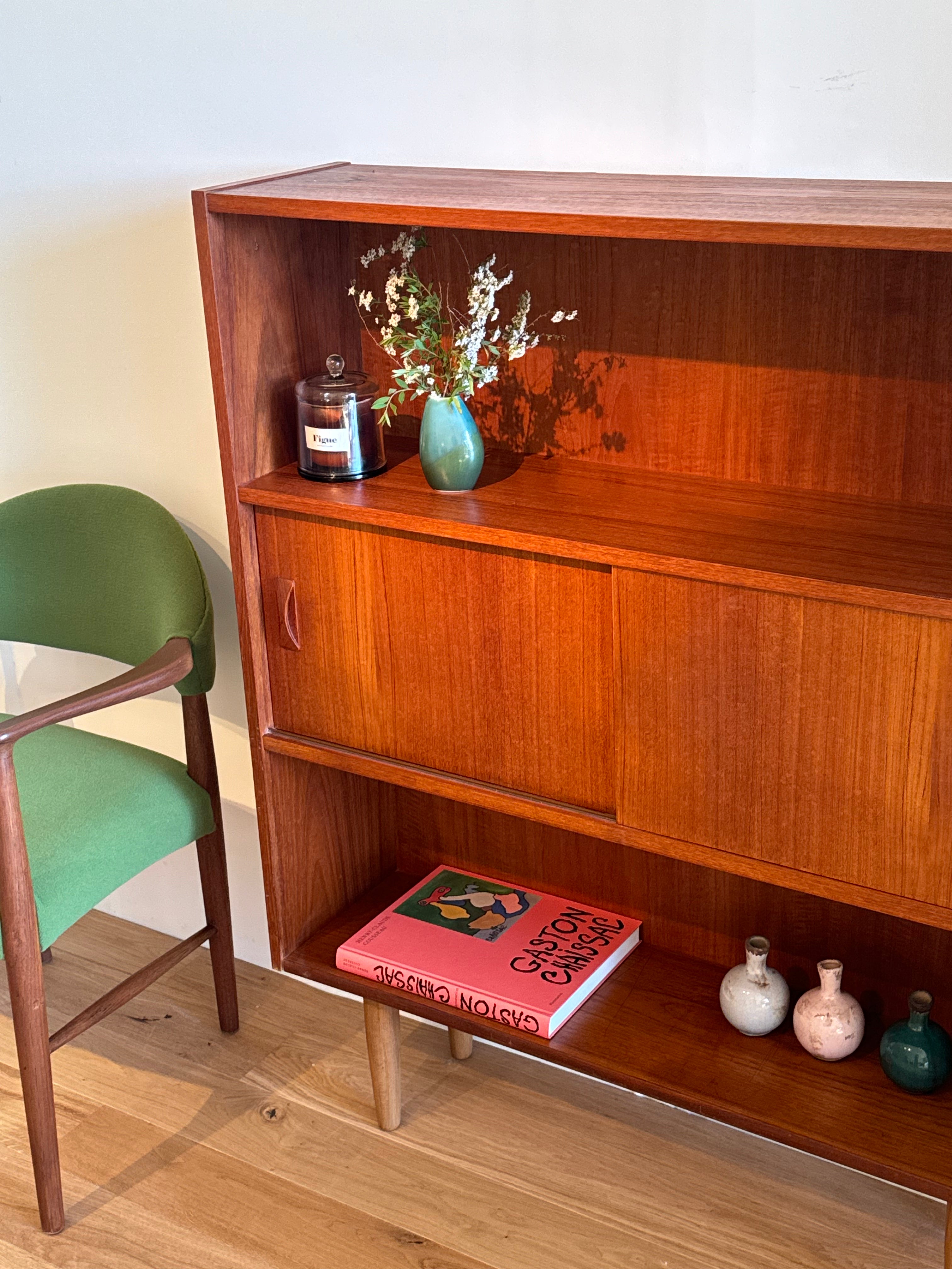 Bibliothèque scandinave vintage en teck "Lysia"