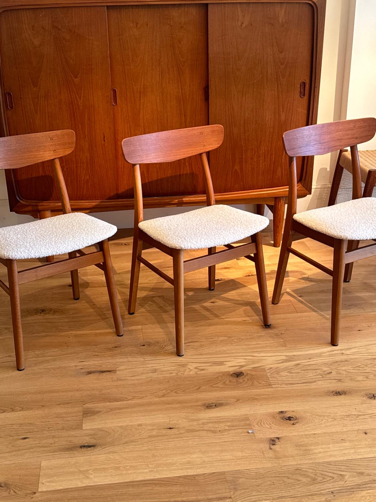 4 Chaises scandinave vintage "Freya" en bouclette lin naturel