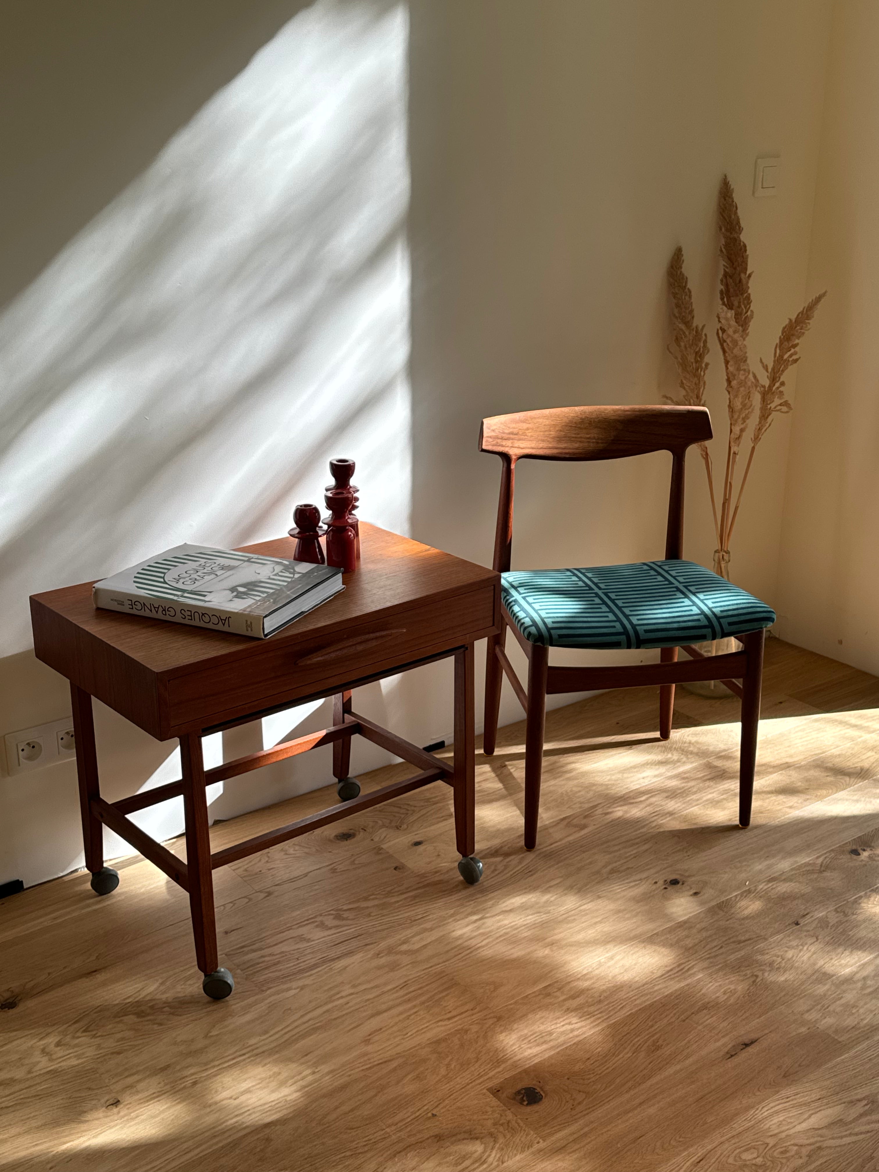 Chaise de bureau scandinave vintage en teck massif « Pia »