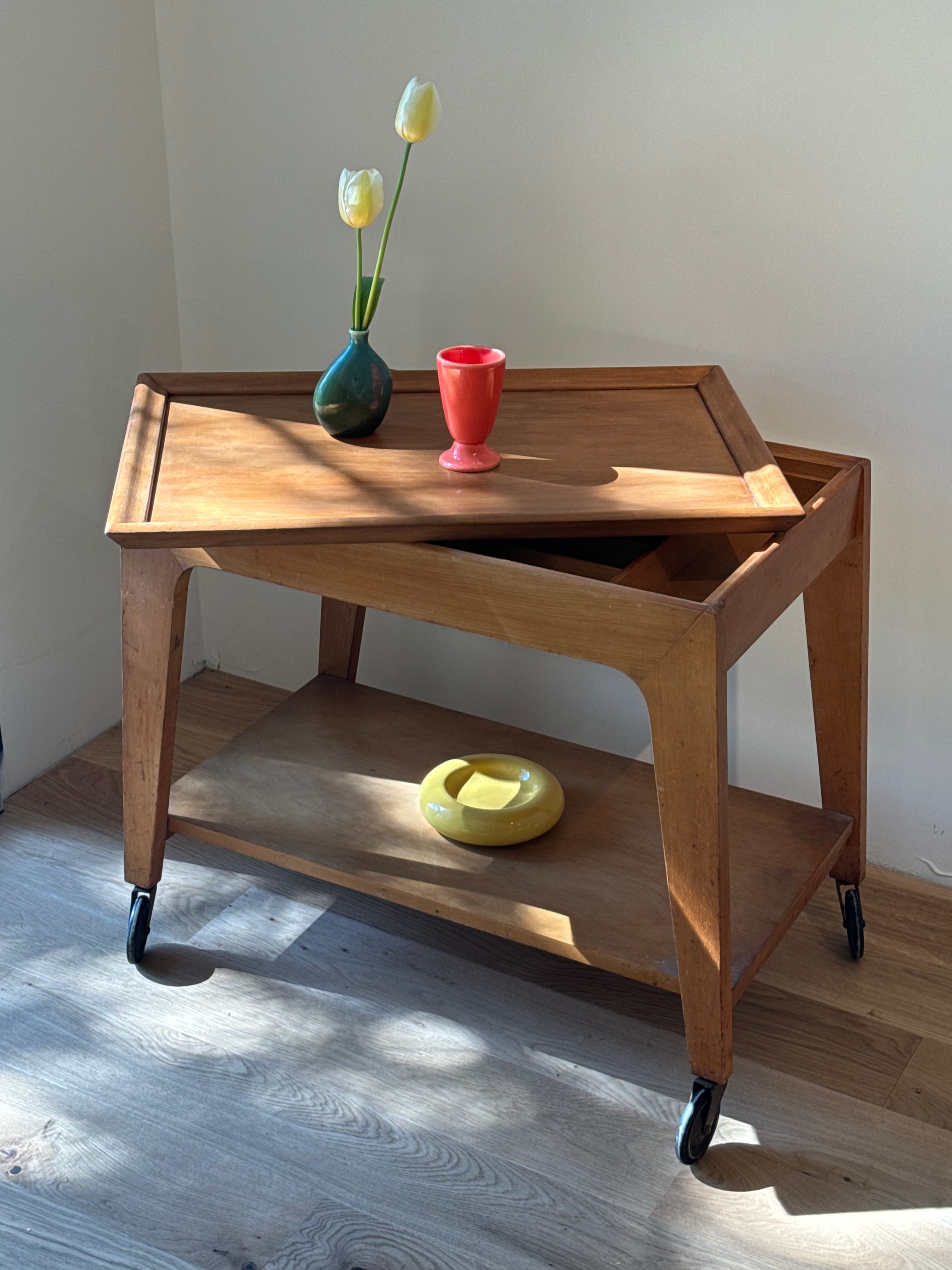 Desserte scandinave vintage "Mette" en chêne