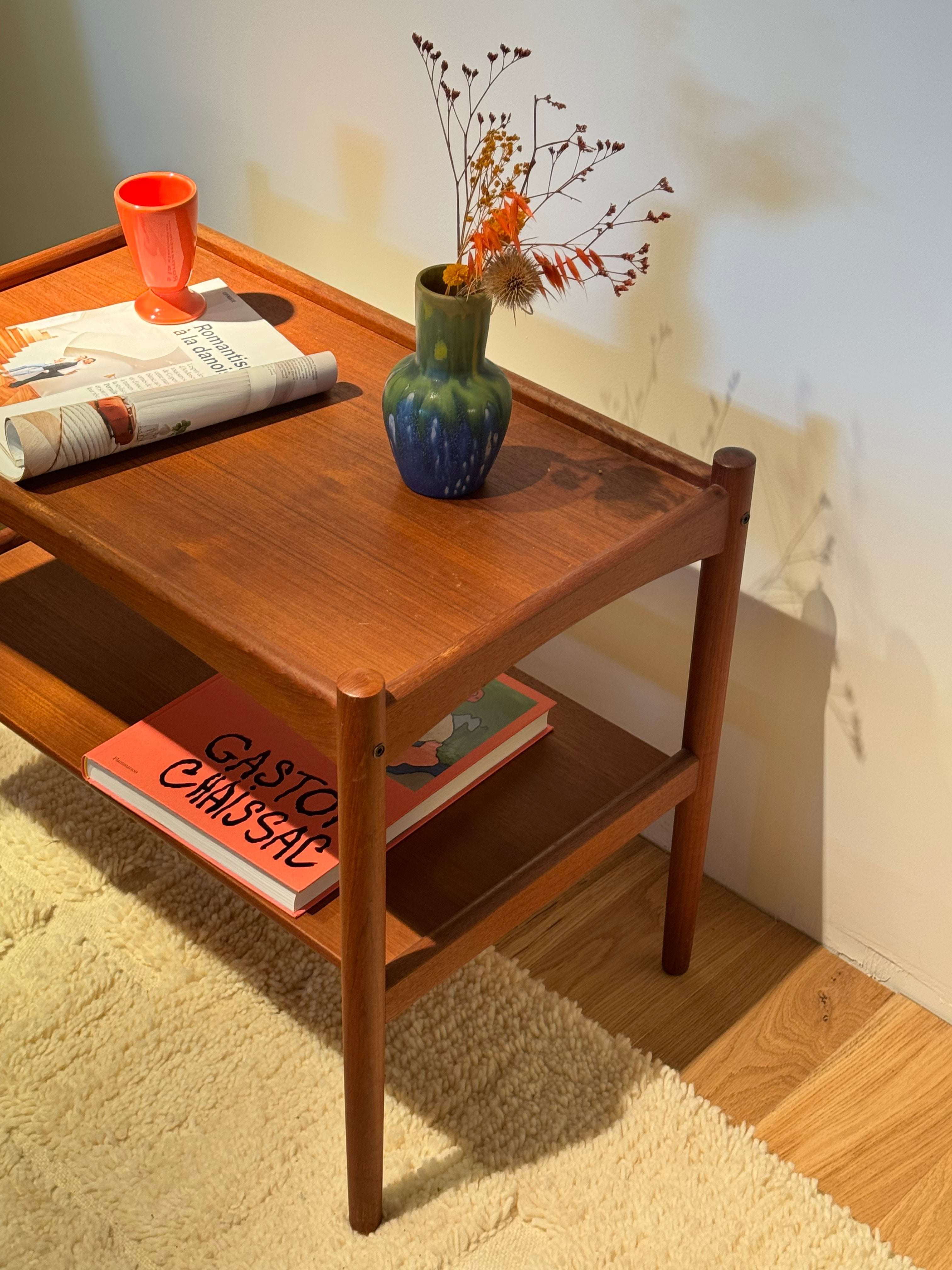 Table basse d'appoint scandinave en teck des années 1960 "Tina"